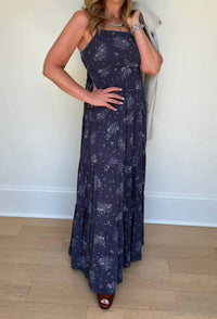 Rokoko - Sleeveless Tiered Maxi Dress