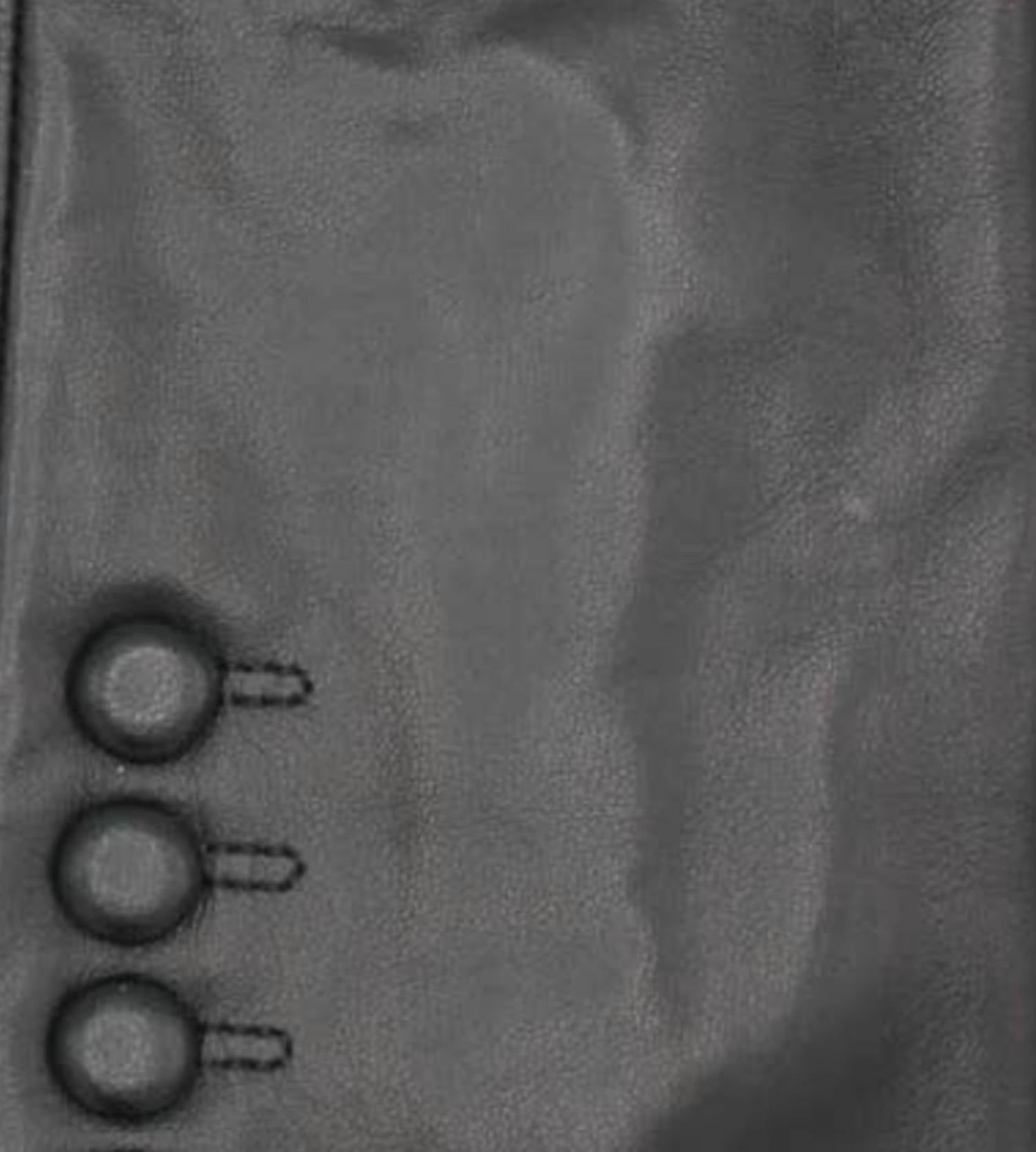 Hologramme Paris Women's Fleece Lined Leather Gloves in black - women's accessory - detail view