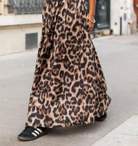 Hiddenbrand - Laura Pleated Large Hem Pocket Skirt