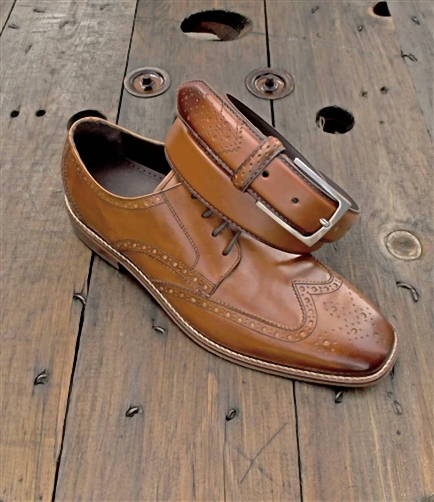 Florsheim - Men's Full-grain Leather Wing Tip Perforated Tail Dress Belt