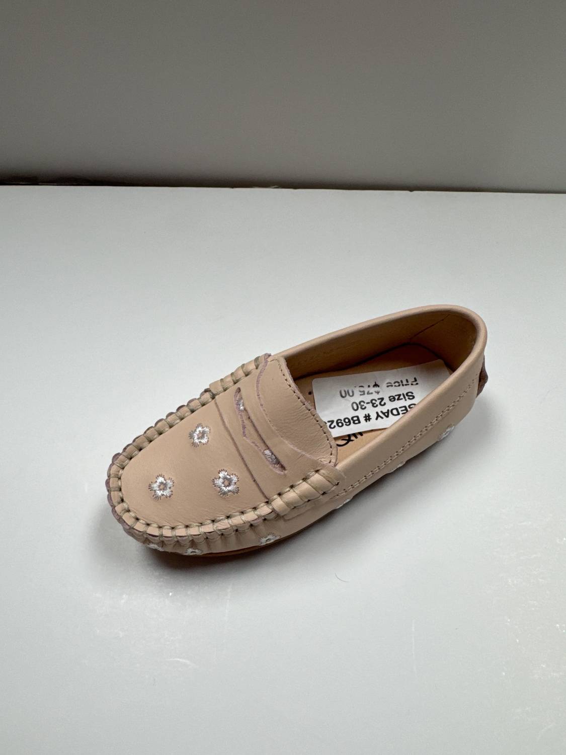 1936 - Girl's Chloe Flower Embroidered Driving Mocassin