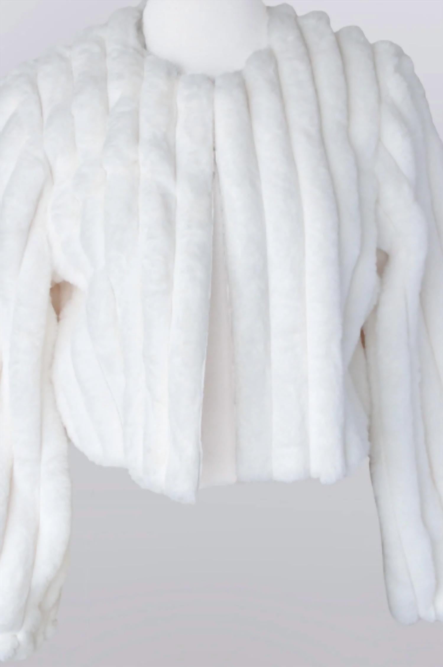 Keren Hart - Women's Faux Fur Cropped Jacket