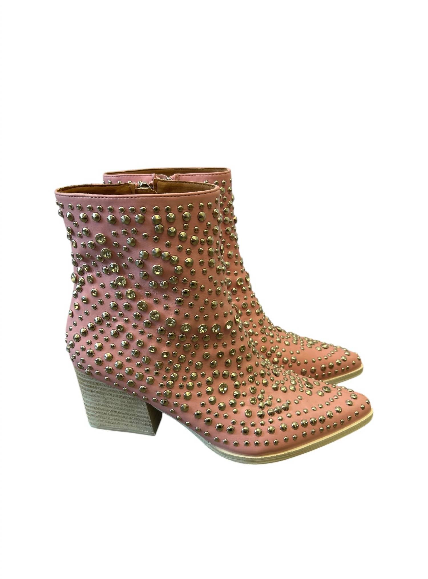 Beast Fashion - Women's Hazel Short Western Boot
