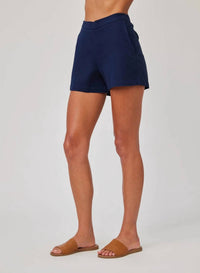 Bella Dahl - Catalina Clean Front Short
