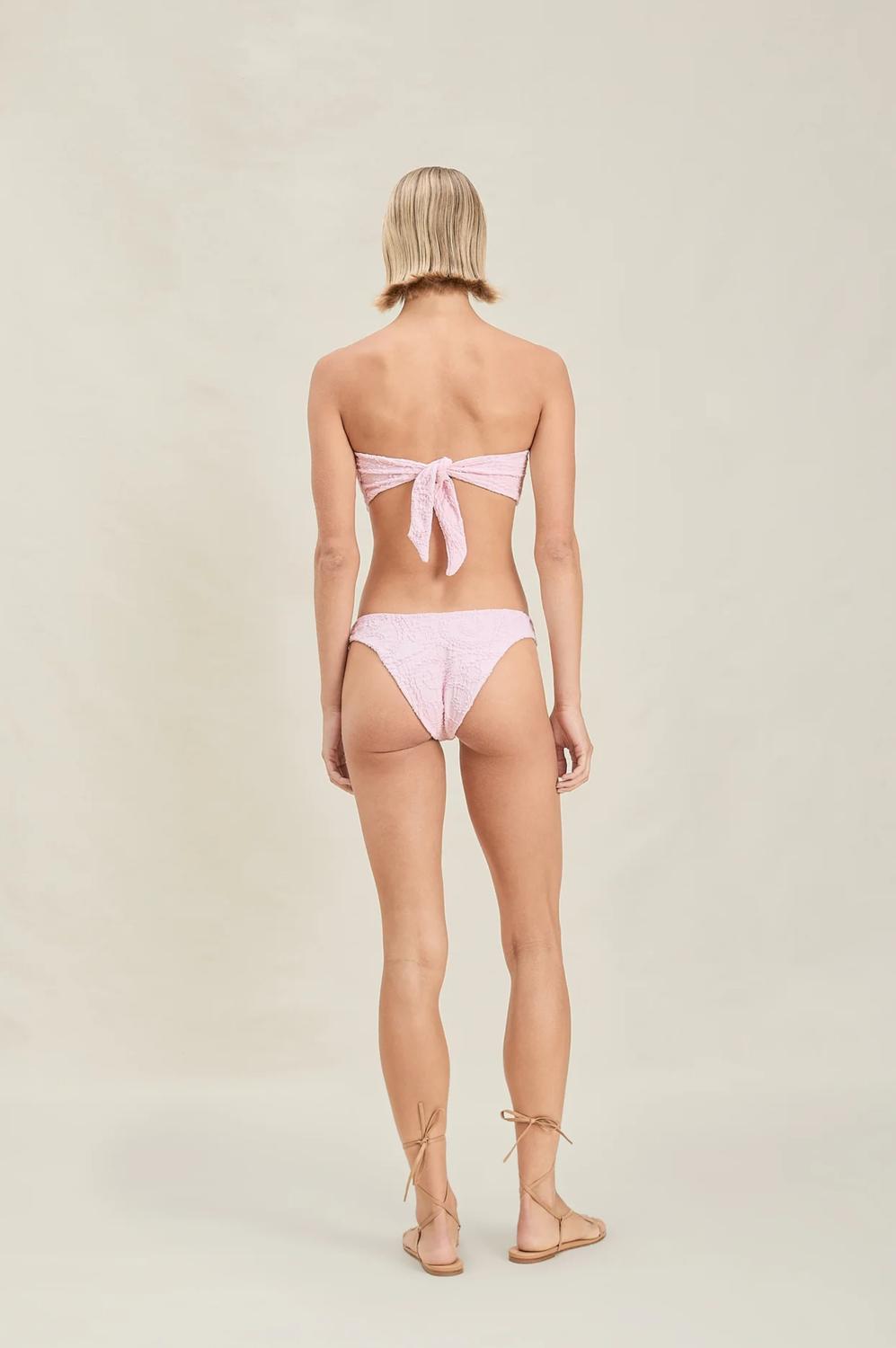 Devon Windsor - Camden Bottom