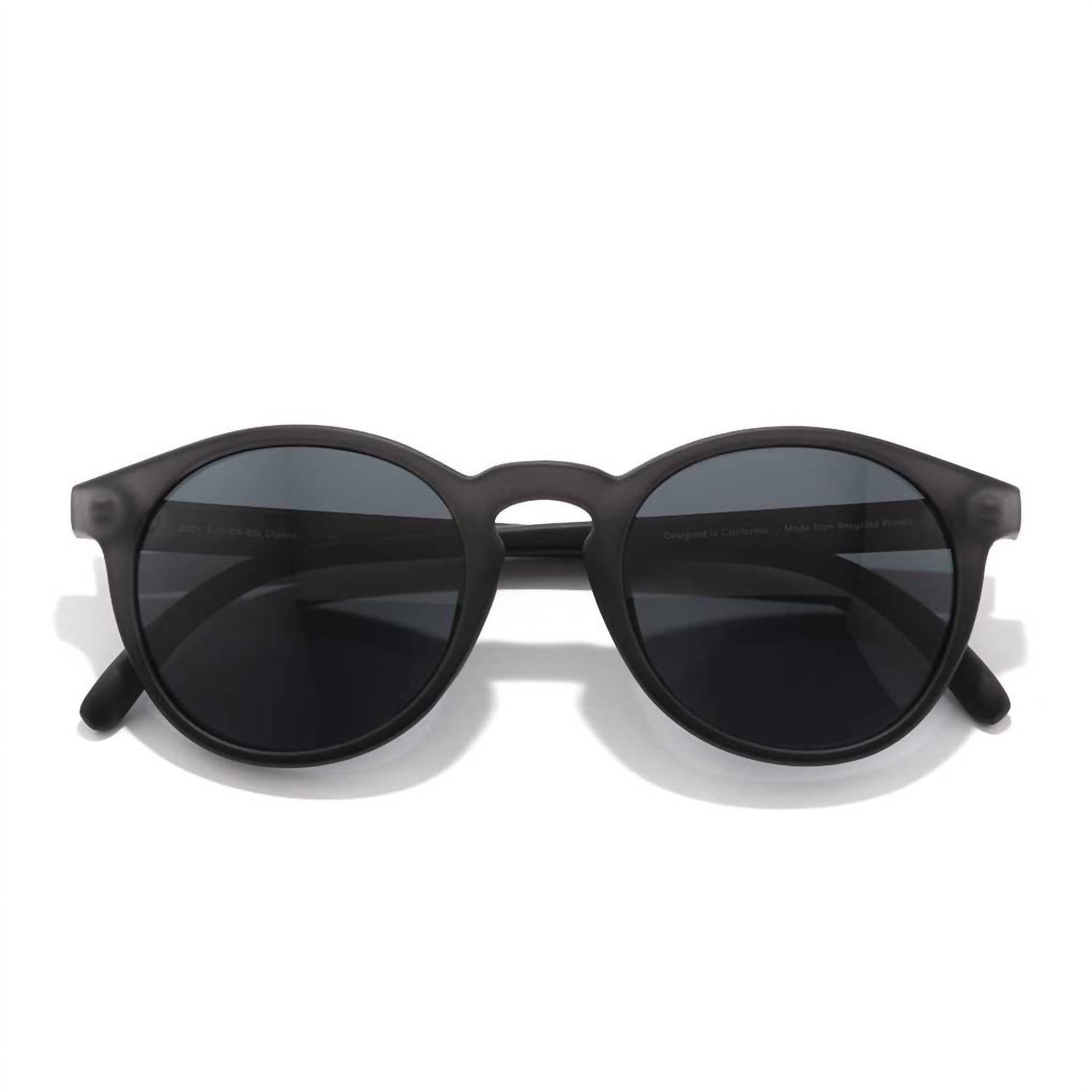Sunski Women's Dipsea Round Sunglasses in black slate - women's accessory - detail view