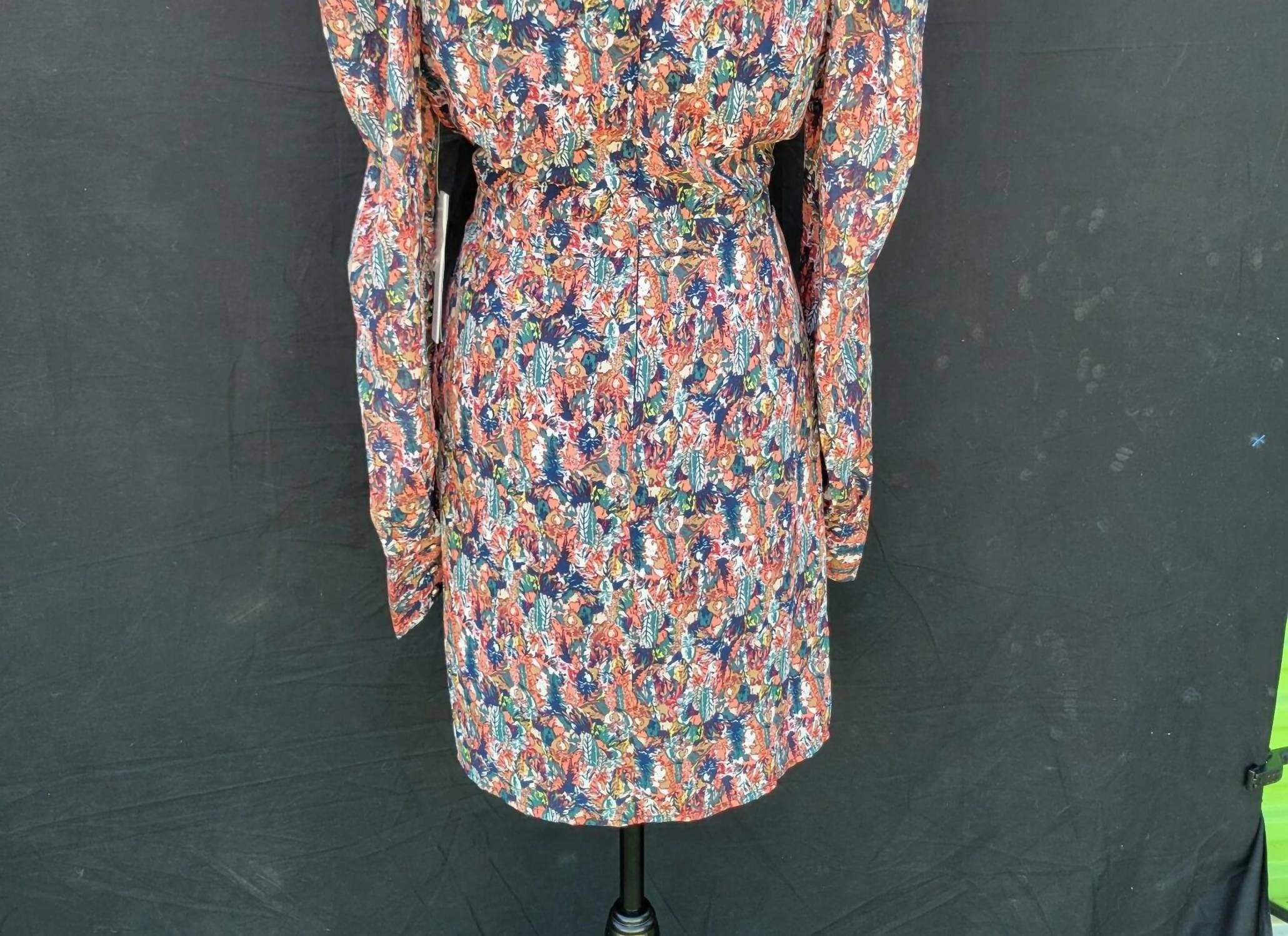 Aqua - Abstract Feather V-neck Dress