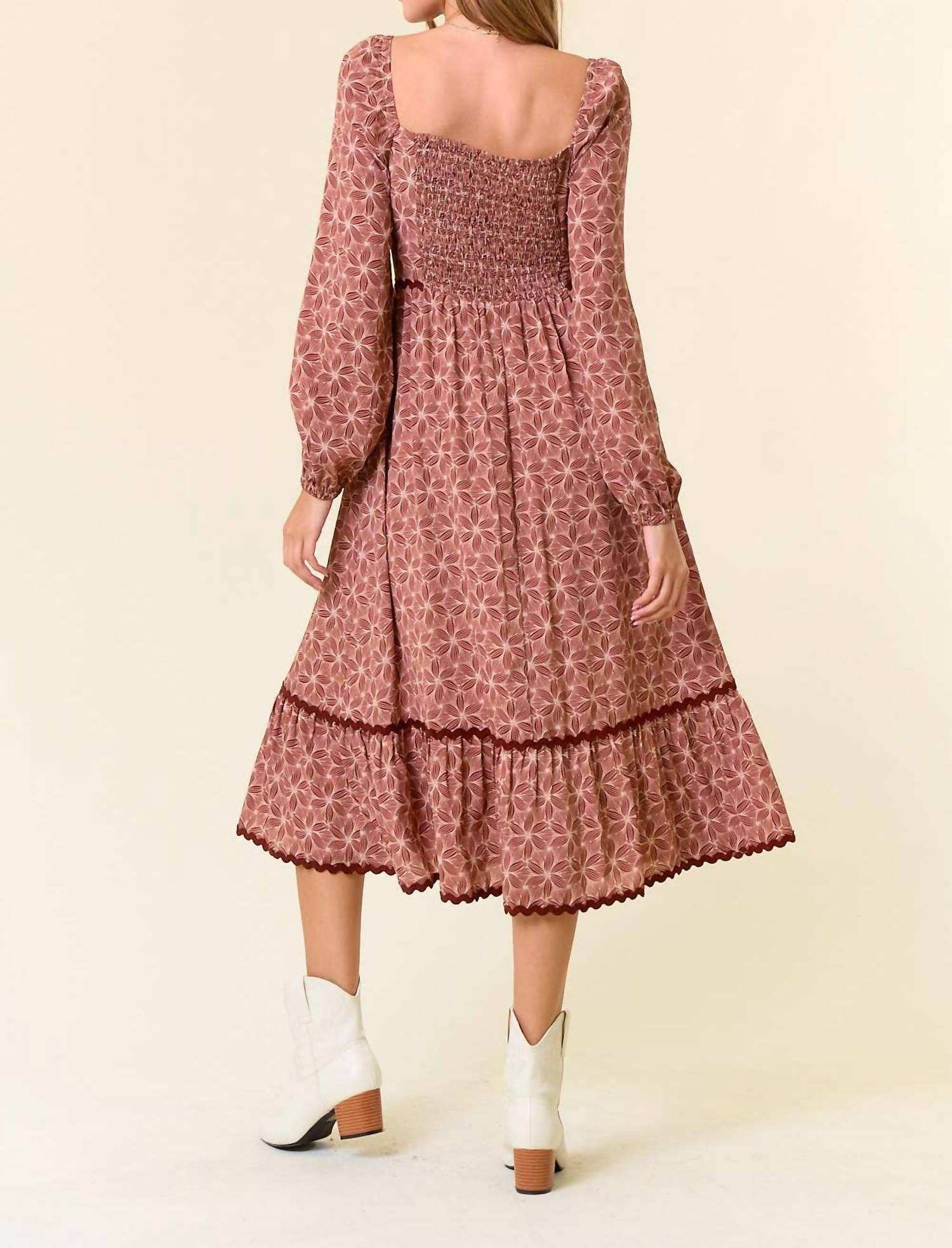 Doe And Rae - Floral Tiered Midi Dress
