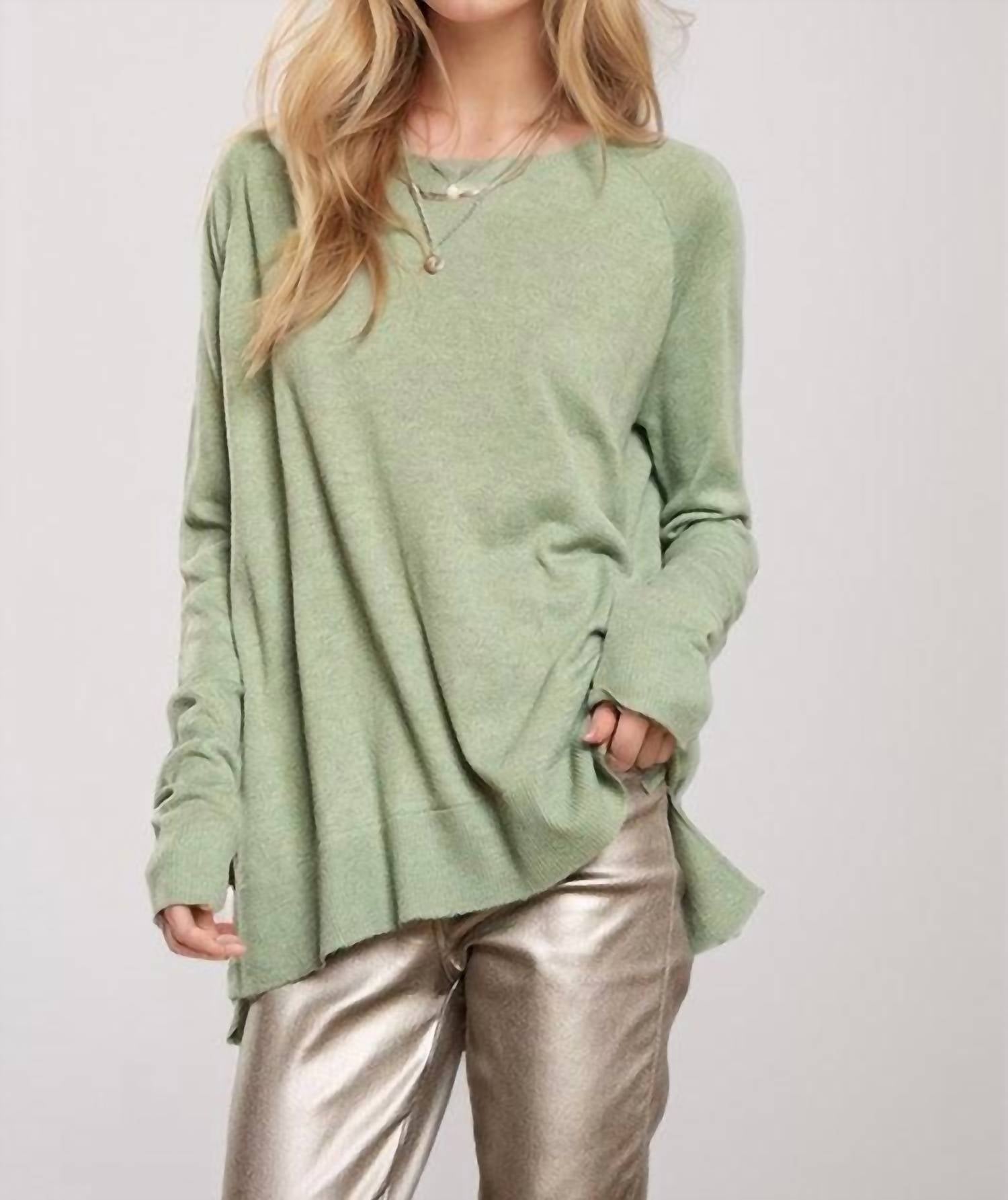Davi & Dani - Solid Comfort Knit Top