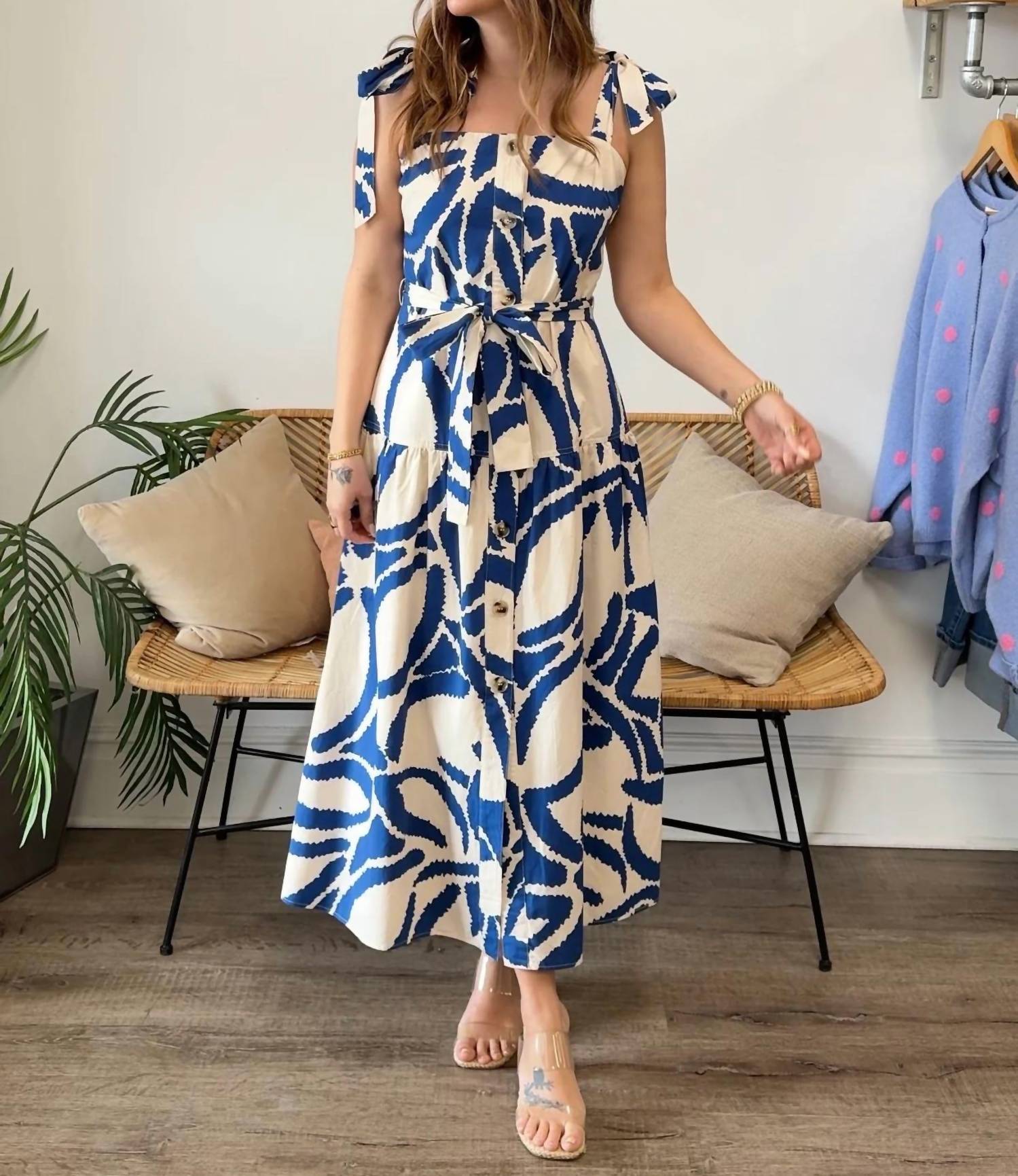 Dress Forum - Hilary Sleeveless Midi Dress