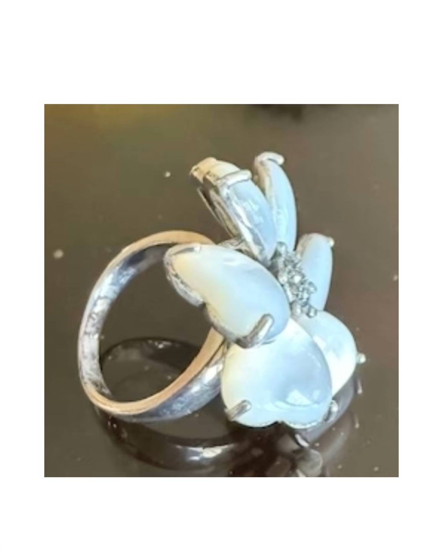 P & K Jewelry Women's Marcasite Mother Of Pearl Flower Ring in silver white - women's jewelry - detail view