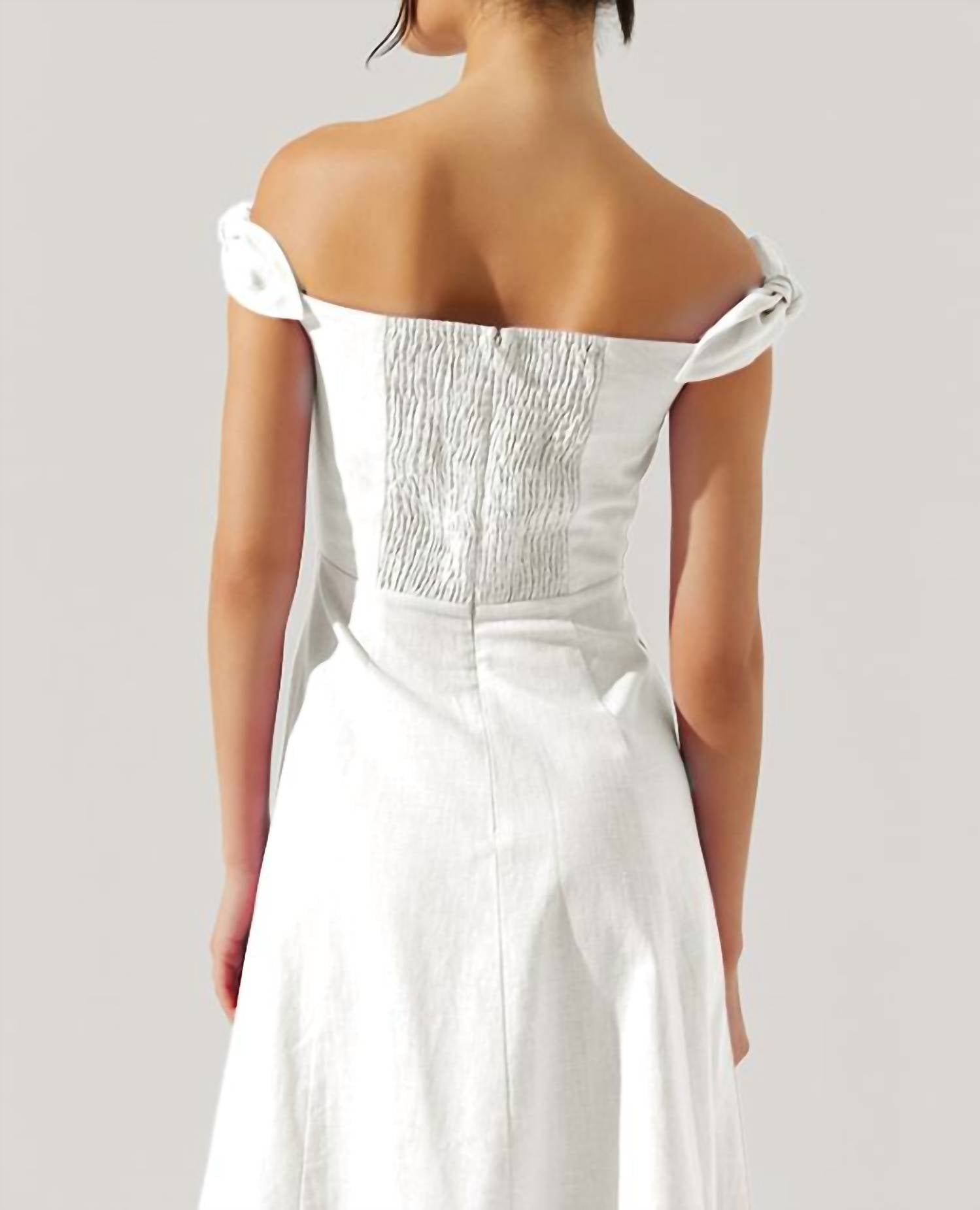 Astr - Charelin Dress