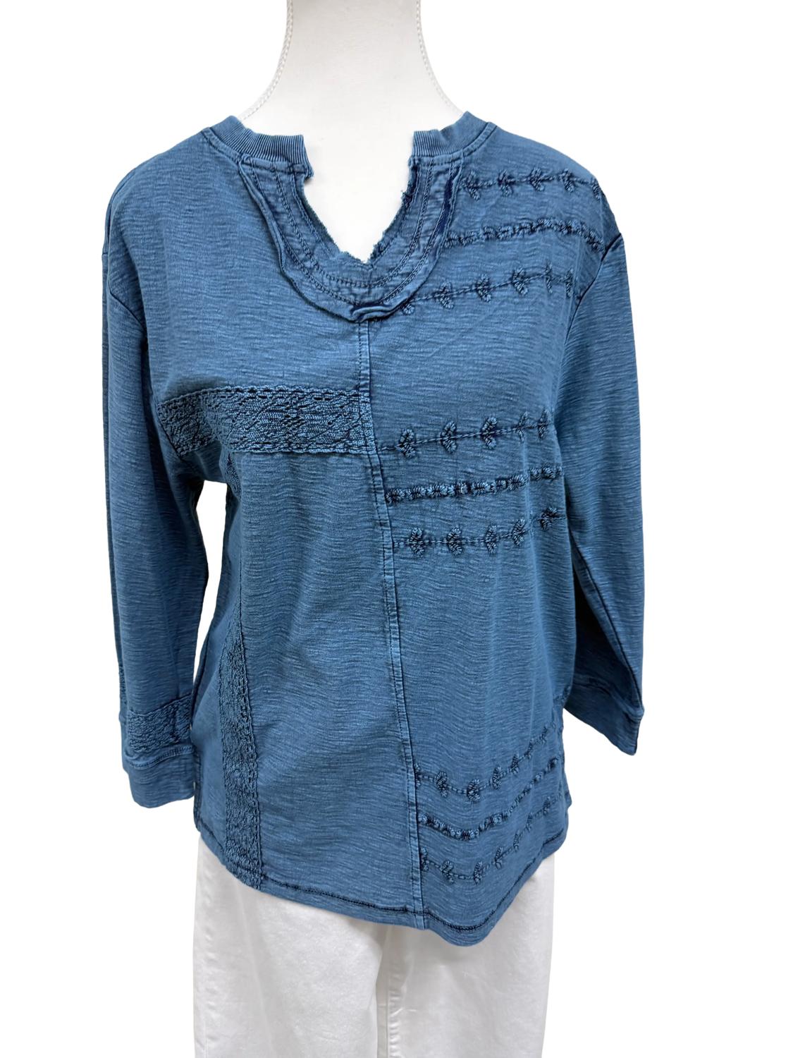 Tru Luxe - Women's Embroidered Slub Knit Top
