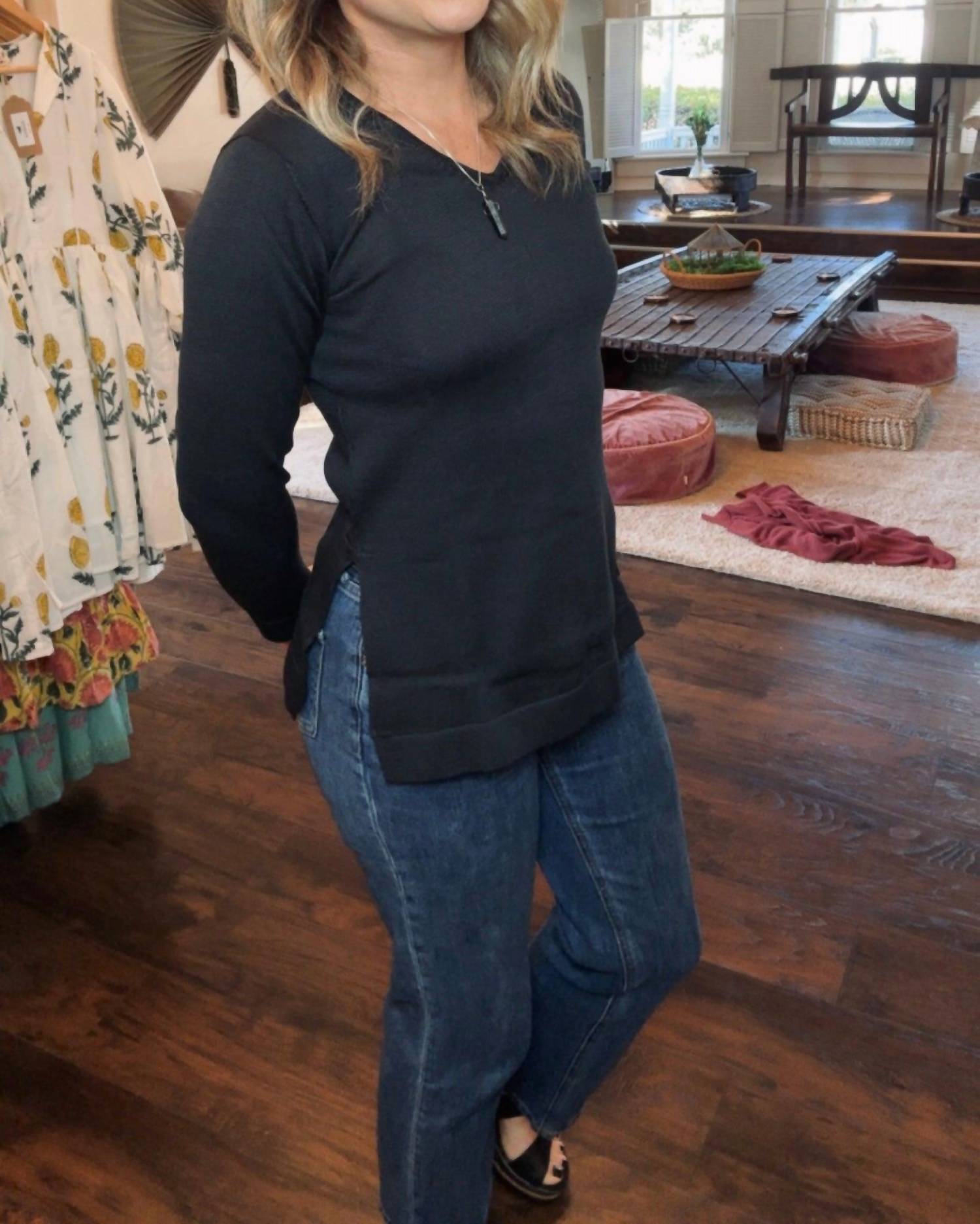 Daph - Pima Cotton V-neck Sweater