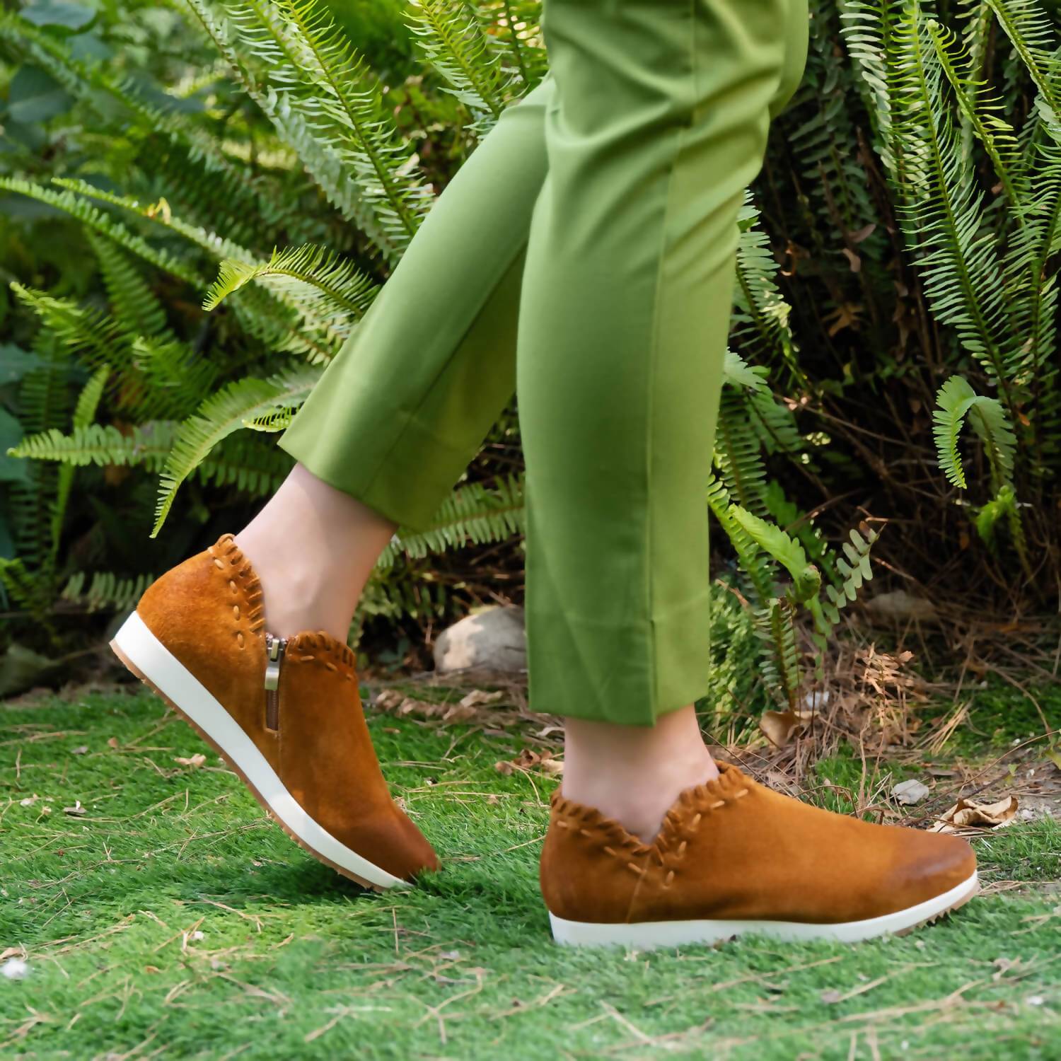 Antelope WOMEN'S SCOTTY SNEAKER in cognac - women's sneaker - detail view