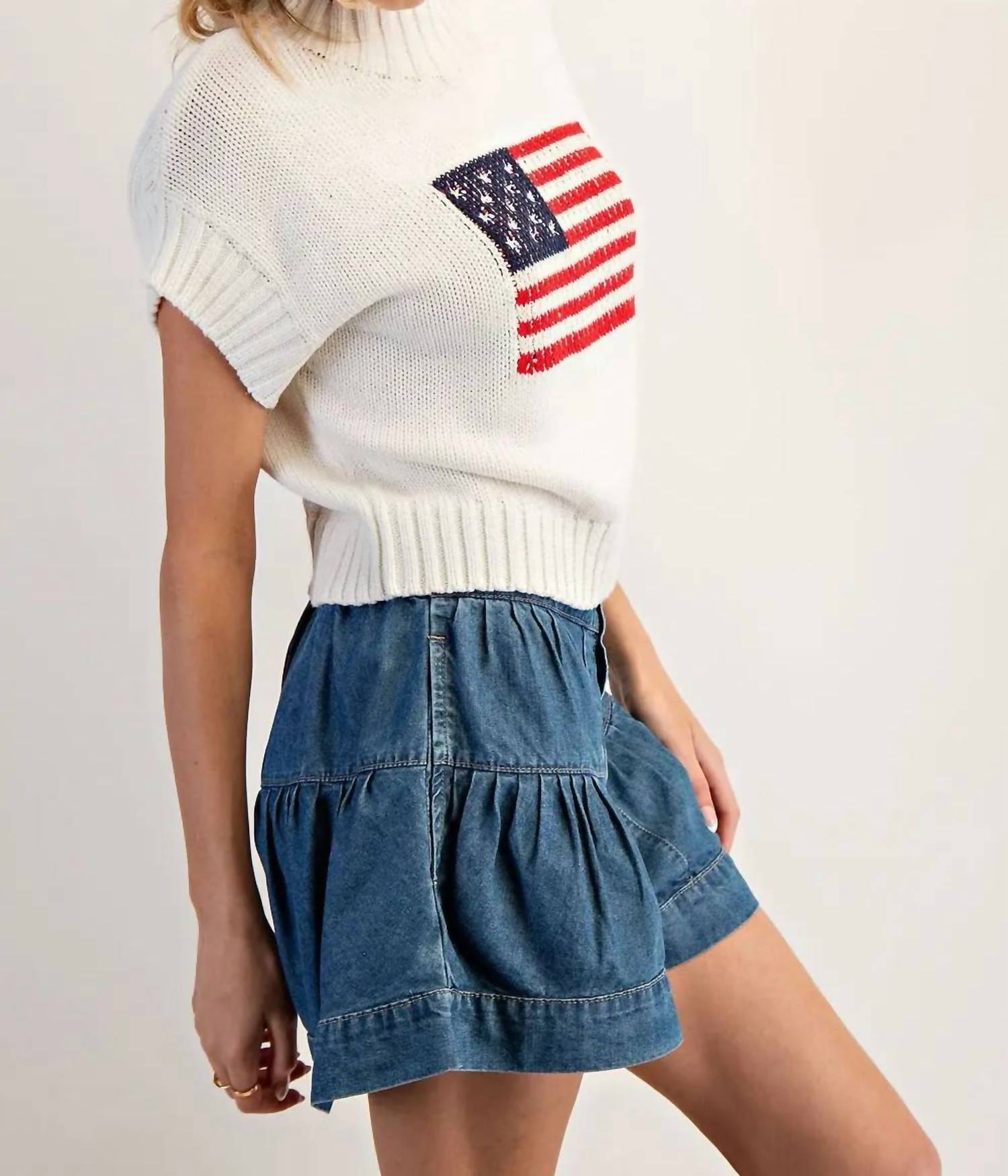 Ee:Some - Usa Flag Mock Neck Top