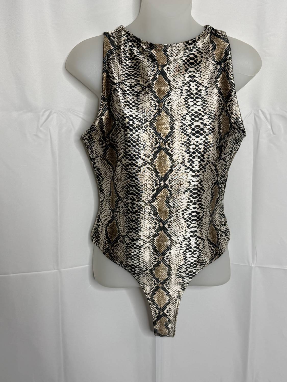Tcec - Women's Sleeveless Crewneck Bodysuit
