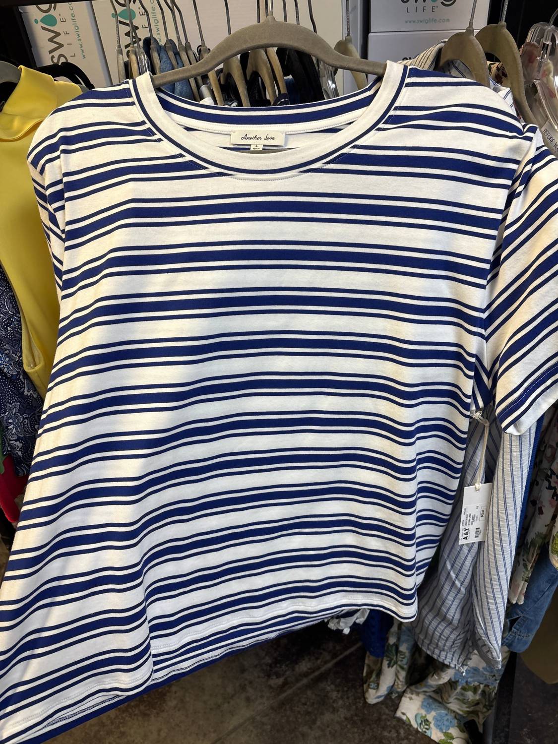 Another Love - Women's Shyama Crew Neck Shirt