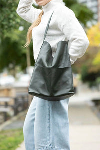 Risa - Women's Lila Pocket Tote