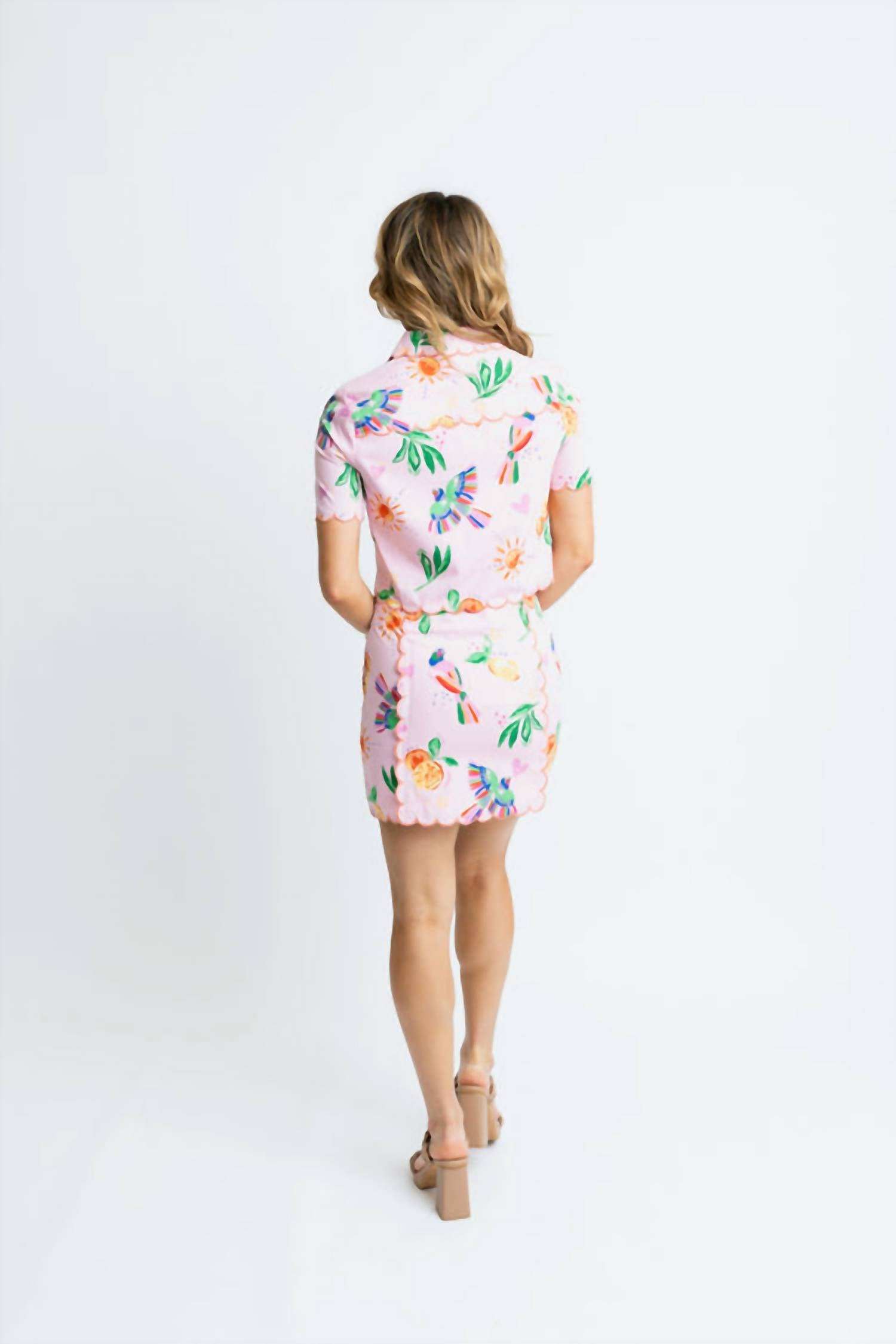 Karlie - Toucan Fruit Scallop Top