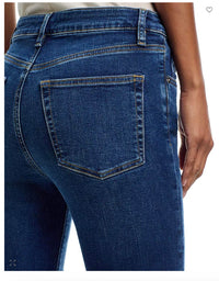 Frame - The Pencil Slim Straight Jeans
