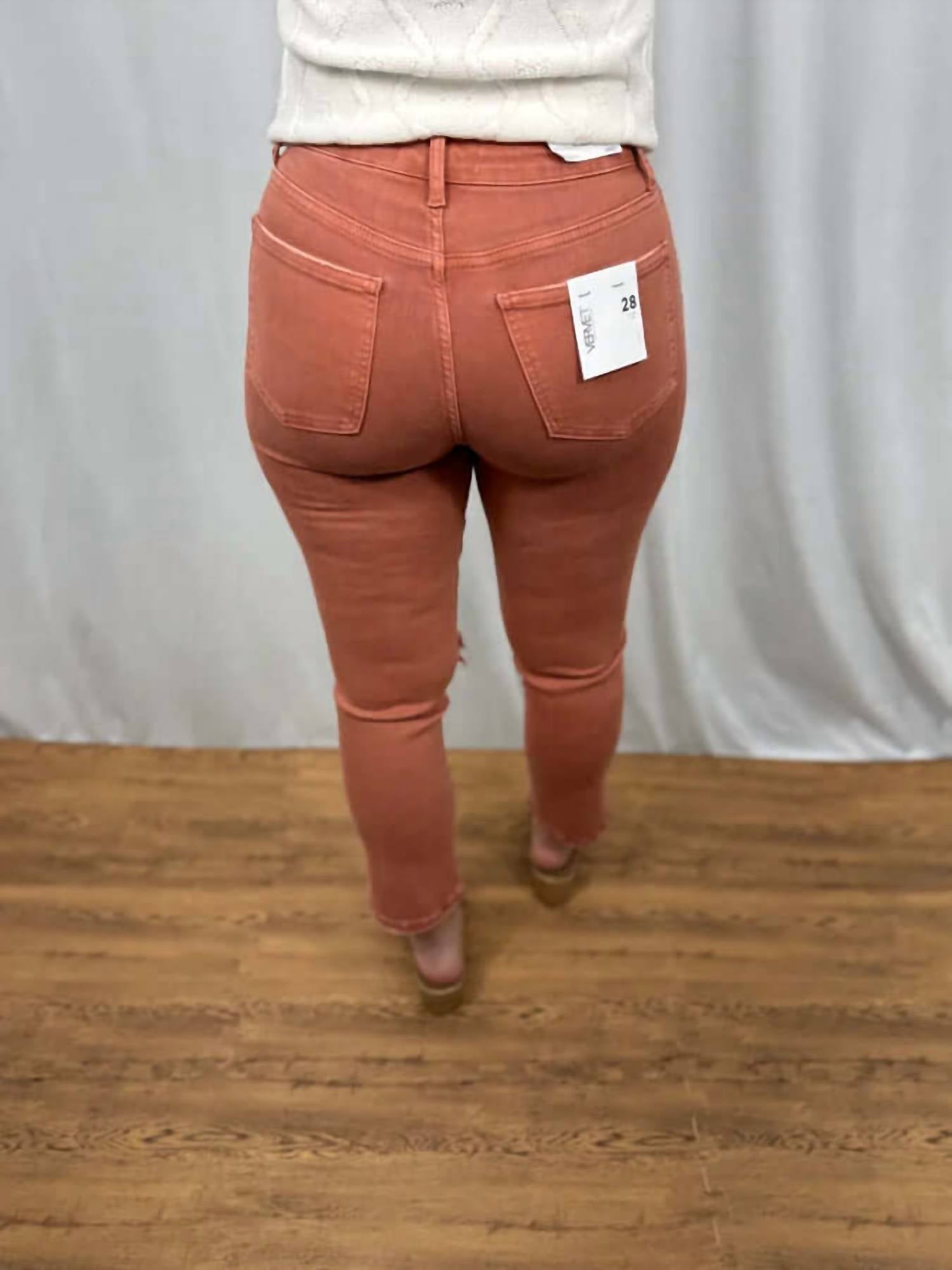 Lovervet - High Rise Crop Slim Straight Jeans