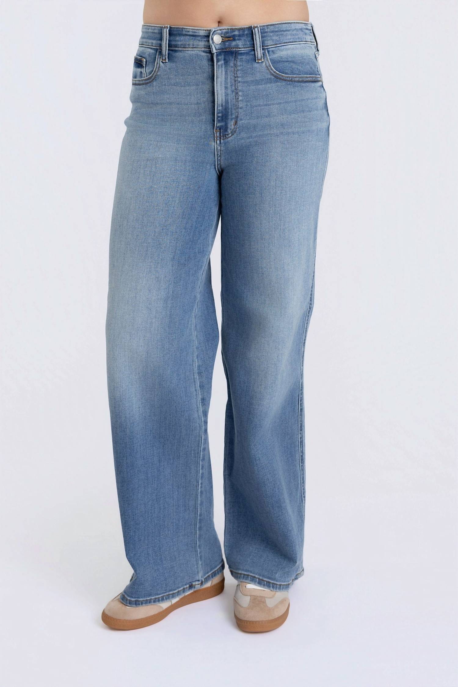 Judy Blue - Angelina Straight Leg Jeans