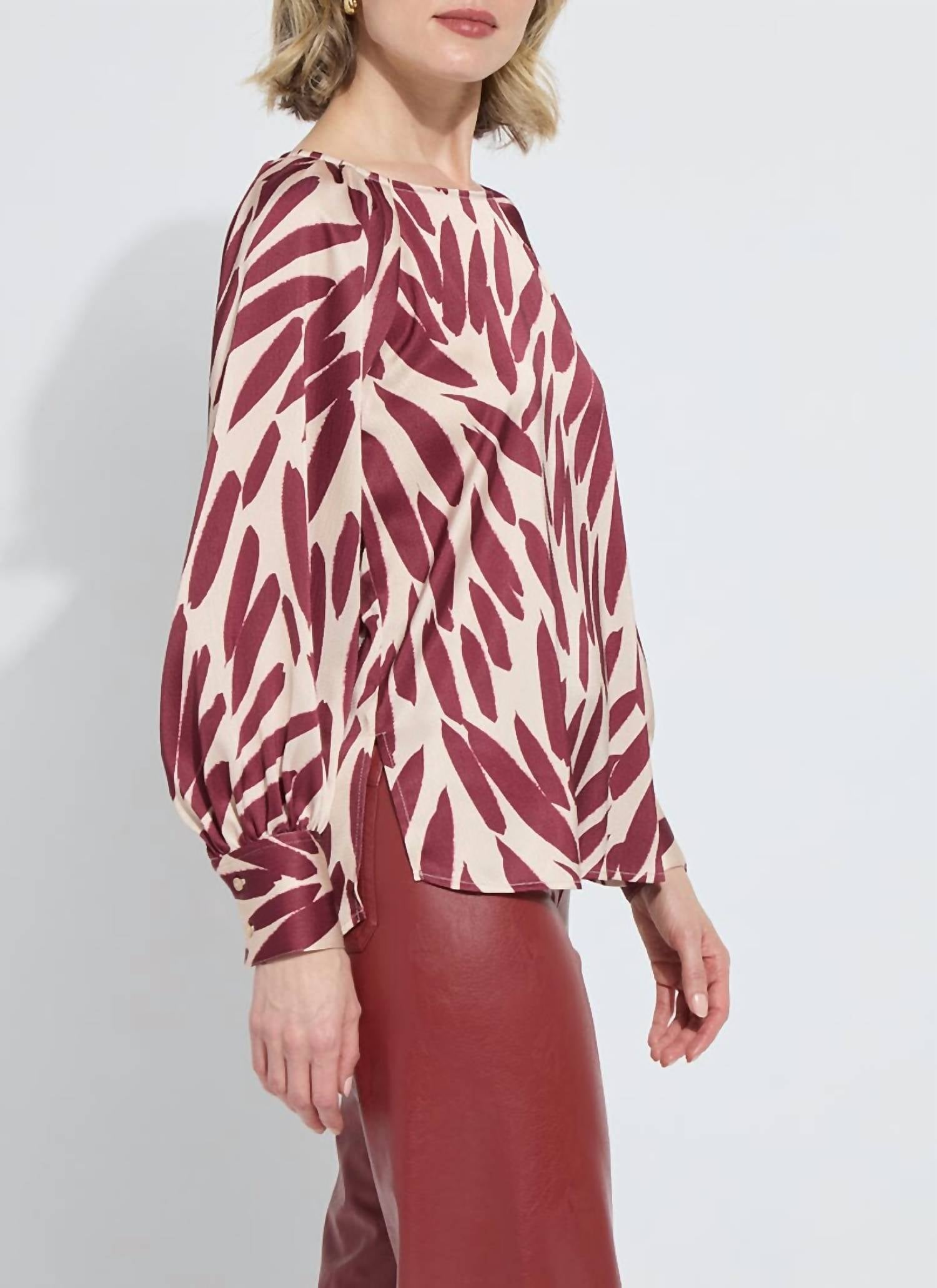 Lysse - Naila Raglan Neckline Detail Blouse