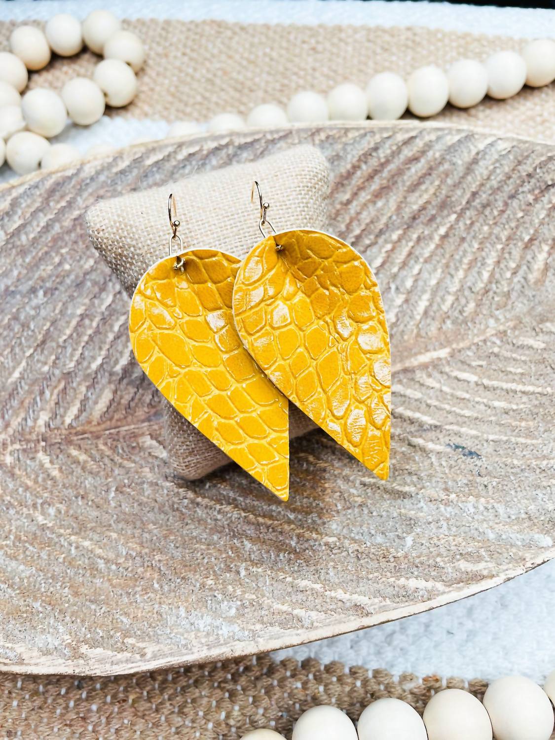 White Label - Women's Embossed Teardrop Earrings