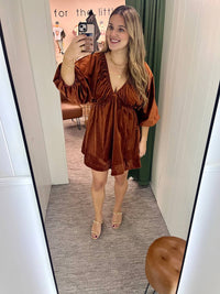 Veveret - Allie Velvet Dress