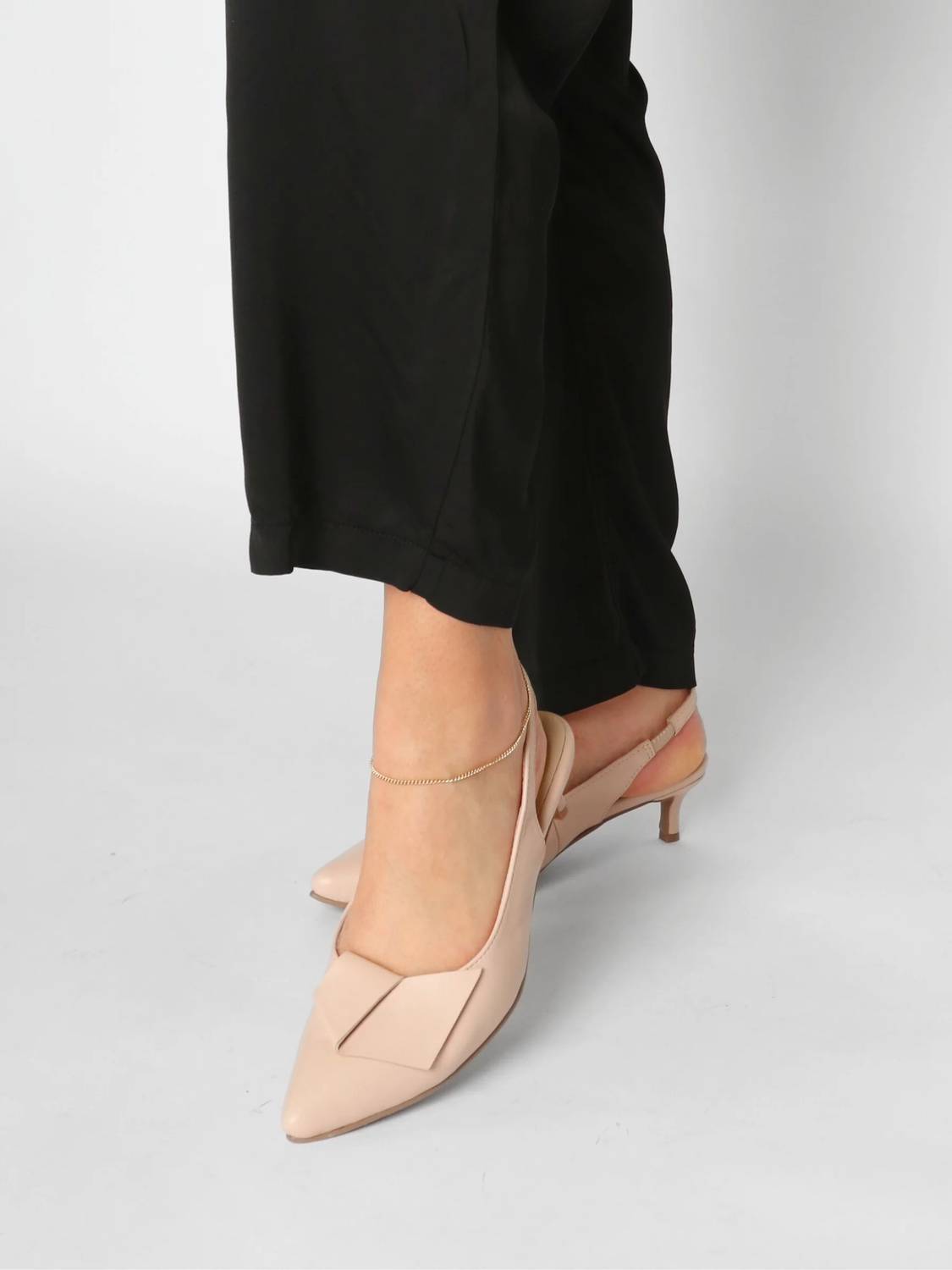 All Black - Women's Flatbow Kitten Slingback Heel
