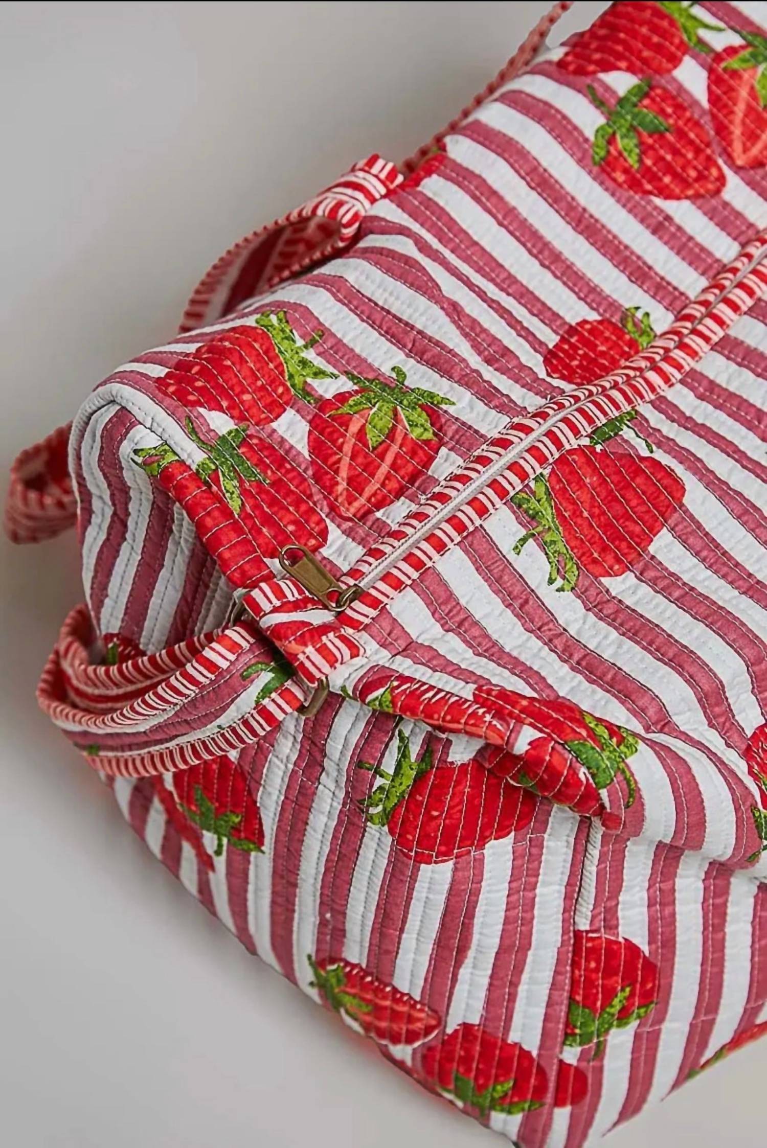 Pol - Women's Strawberry Quilted Weekender Bag