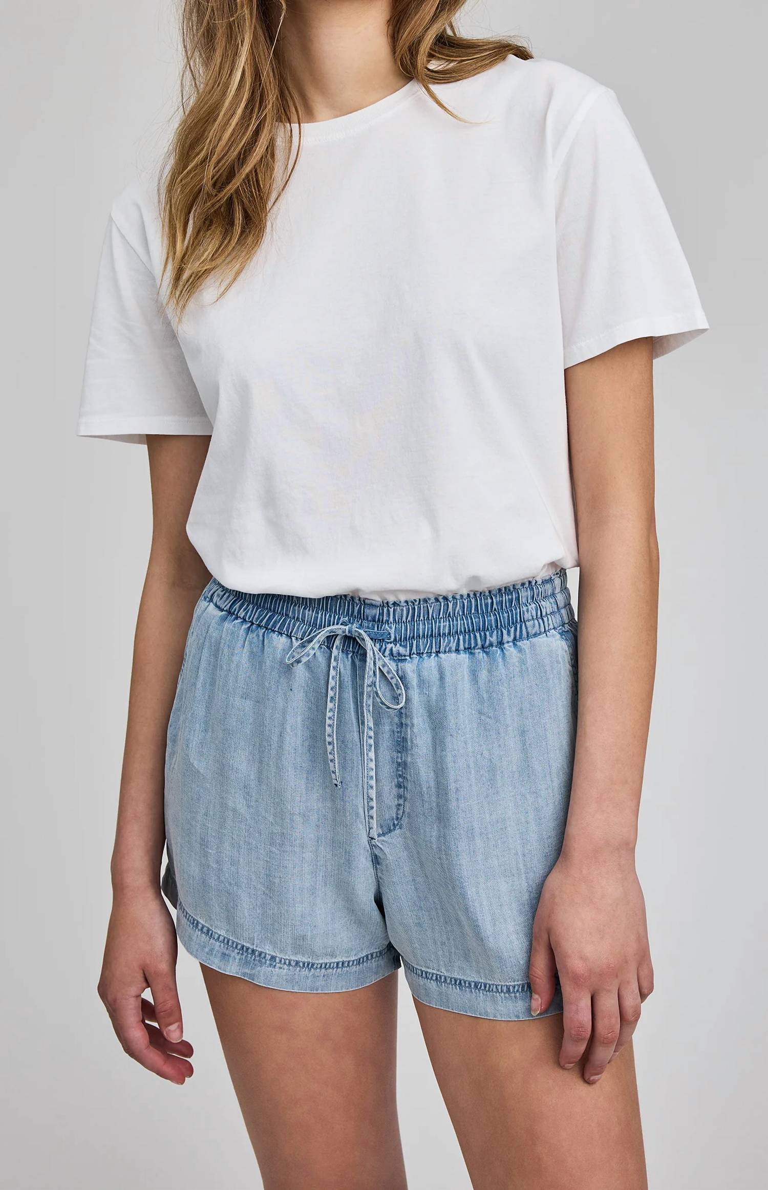 Gentle Fawn - Tessa Short