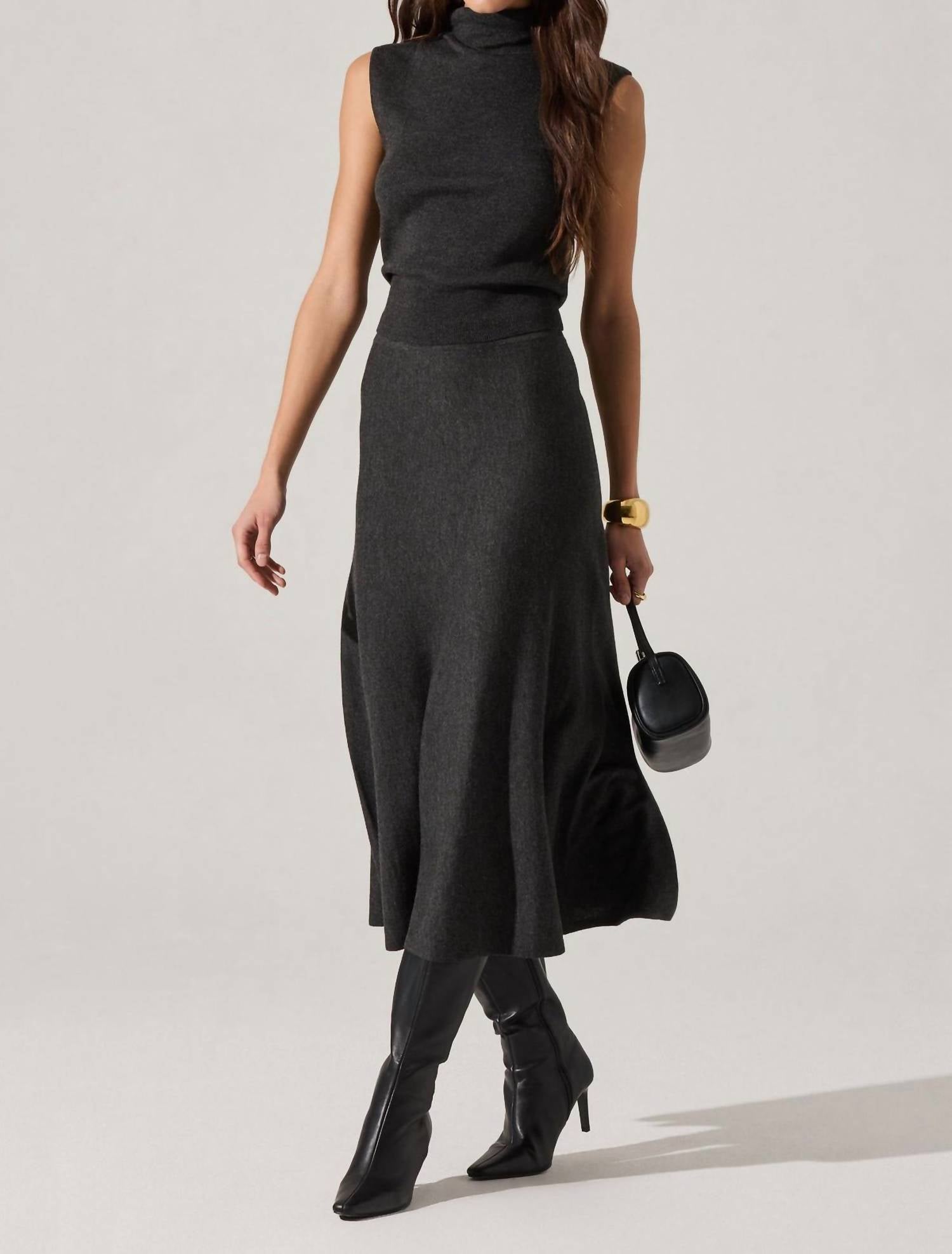 Astr - Deora Midi Sweater Skirt