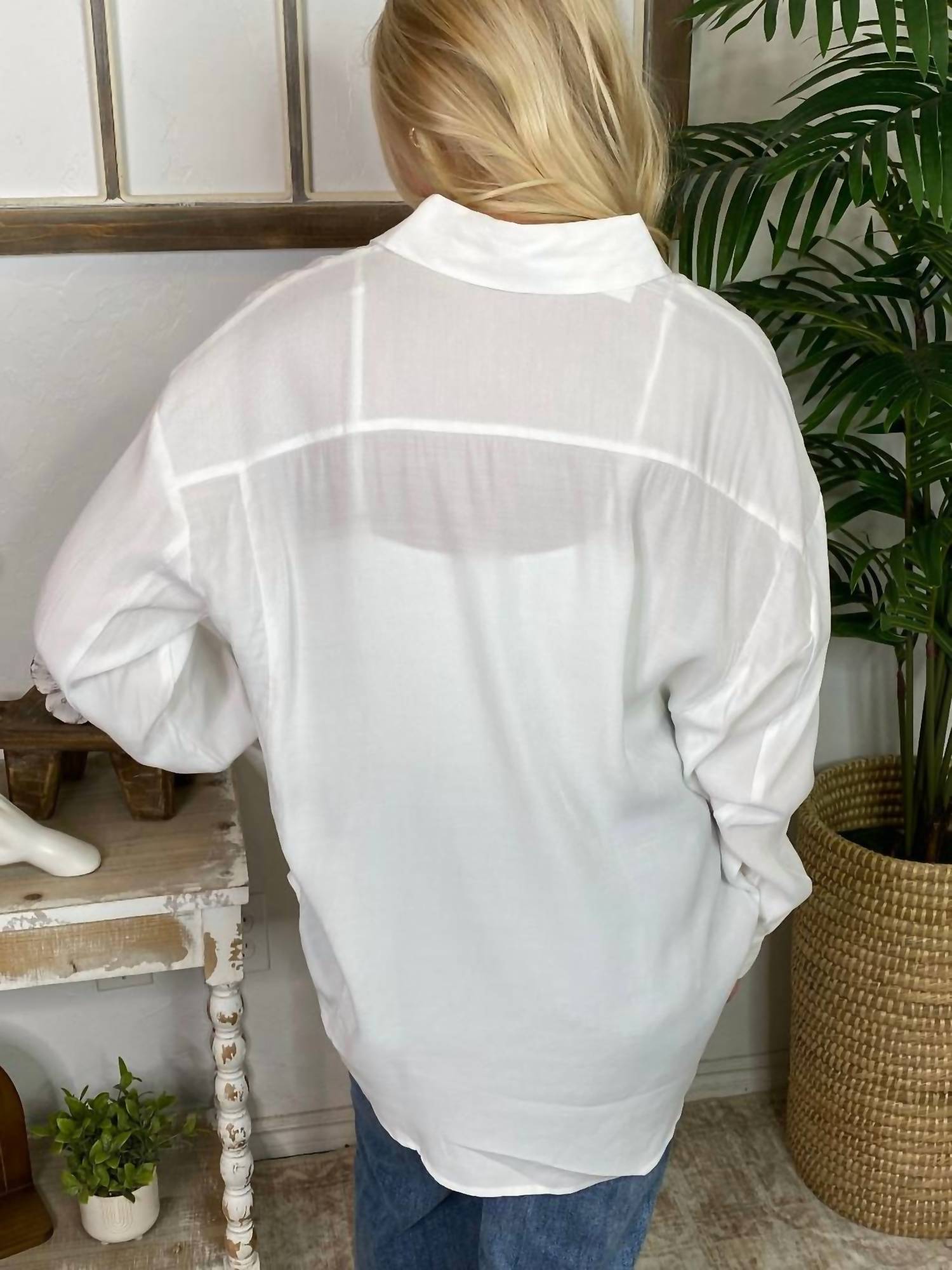 Blu Pepper - Oversized Button-down Shirt