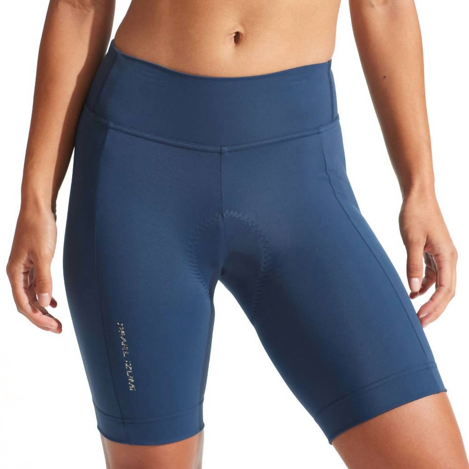 PEARL iZUMi Women's Quest Shorts in navy - women's shorts - detail view