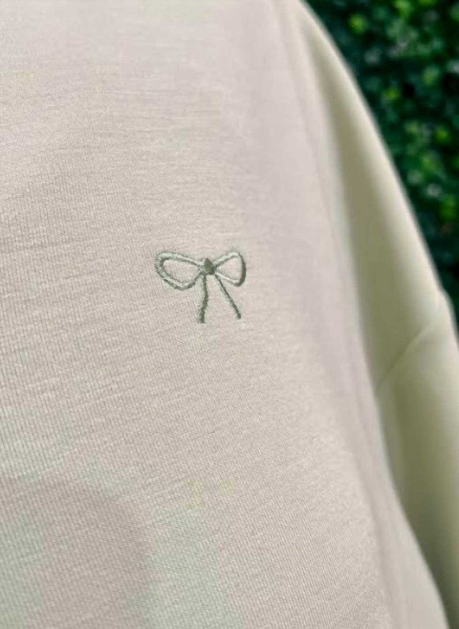 Simply Southern - Pullover Scalloped Edge Top