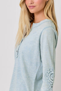 Mystree - Crochet Spot Henley Tee