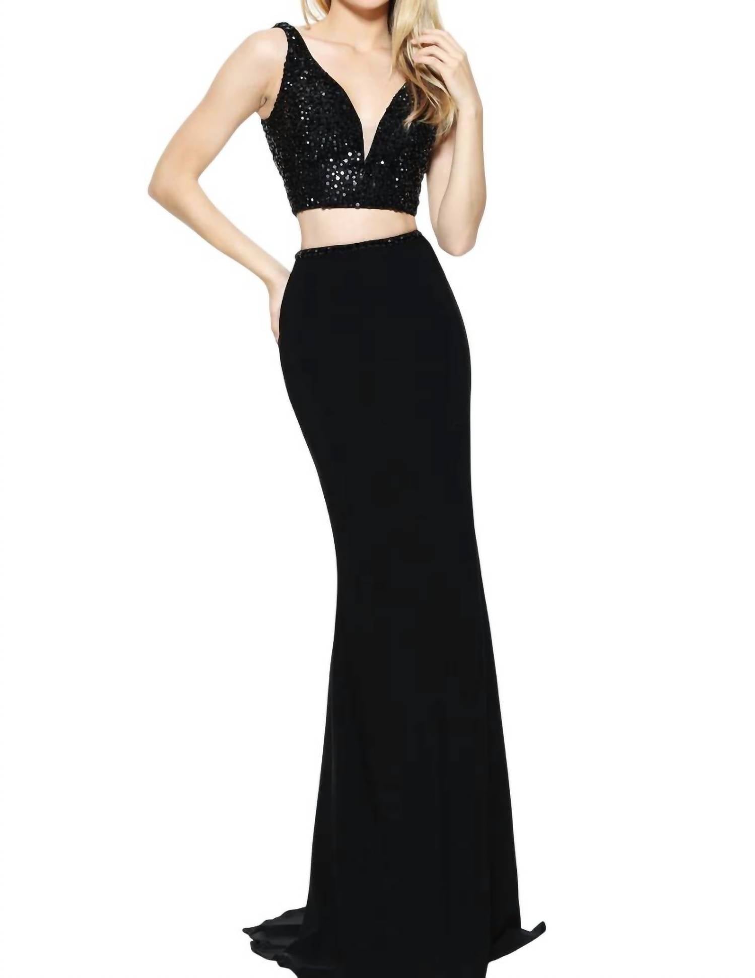 Sherri Hill - Fitted Jersey Prom Dress