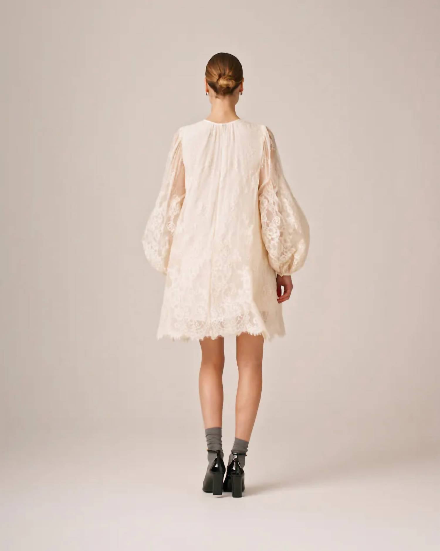 Bytimo - Lace Mini Dress