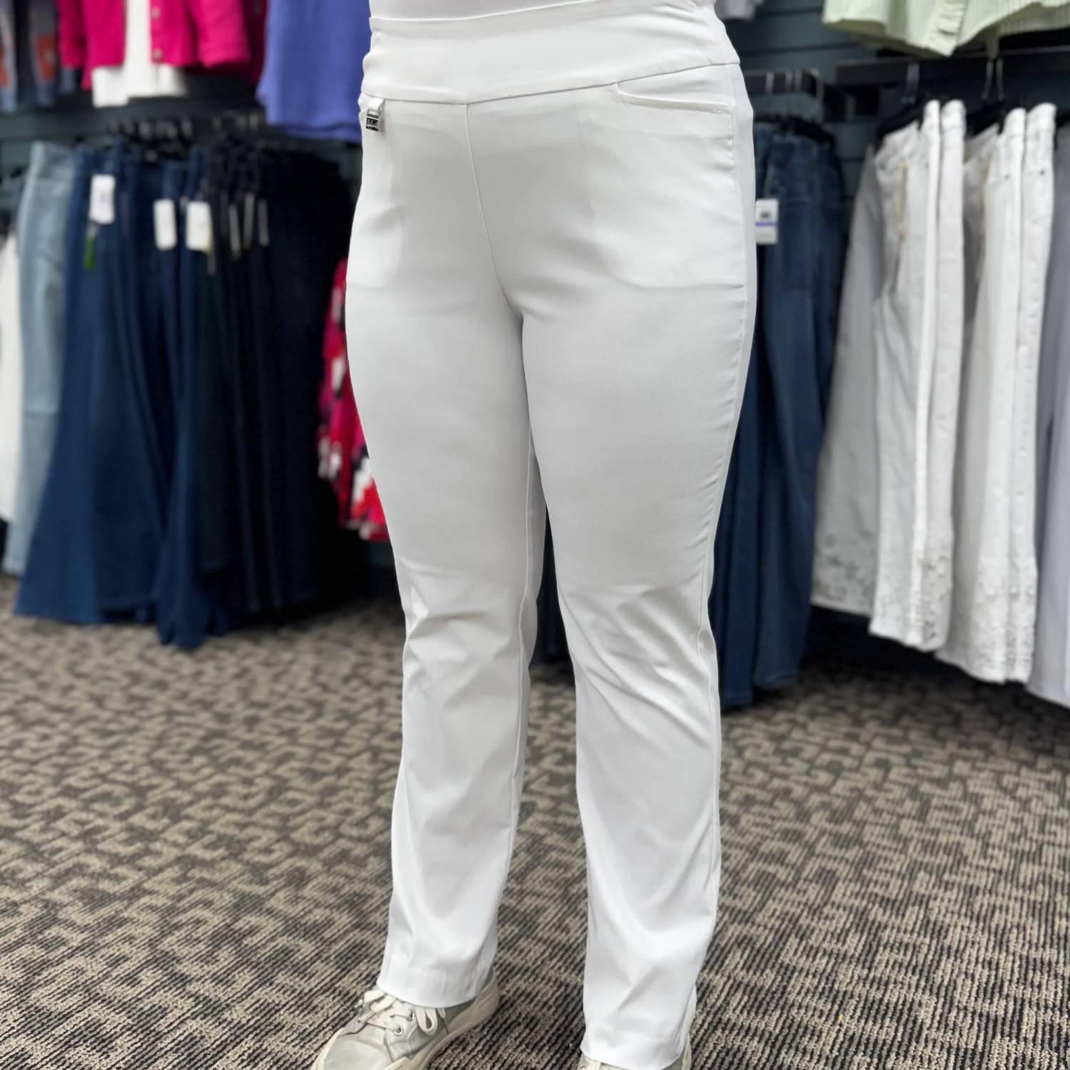 Lulu-B - Pull-on Ankle Pant