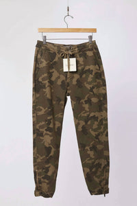 DL1961 - Women's Gwen Jogger in marsh - women's pants - view 4