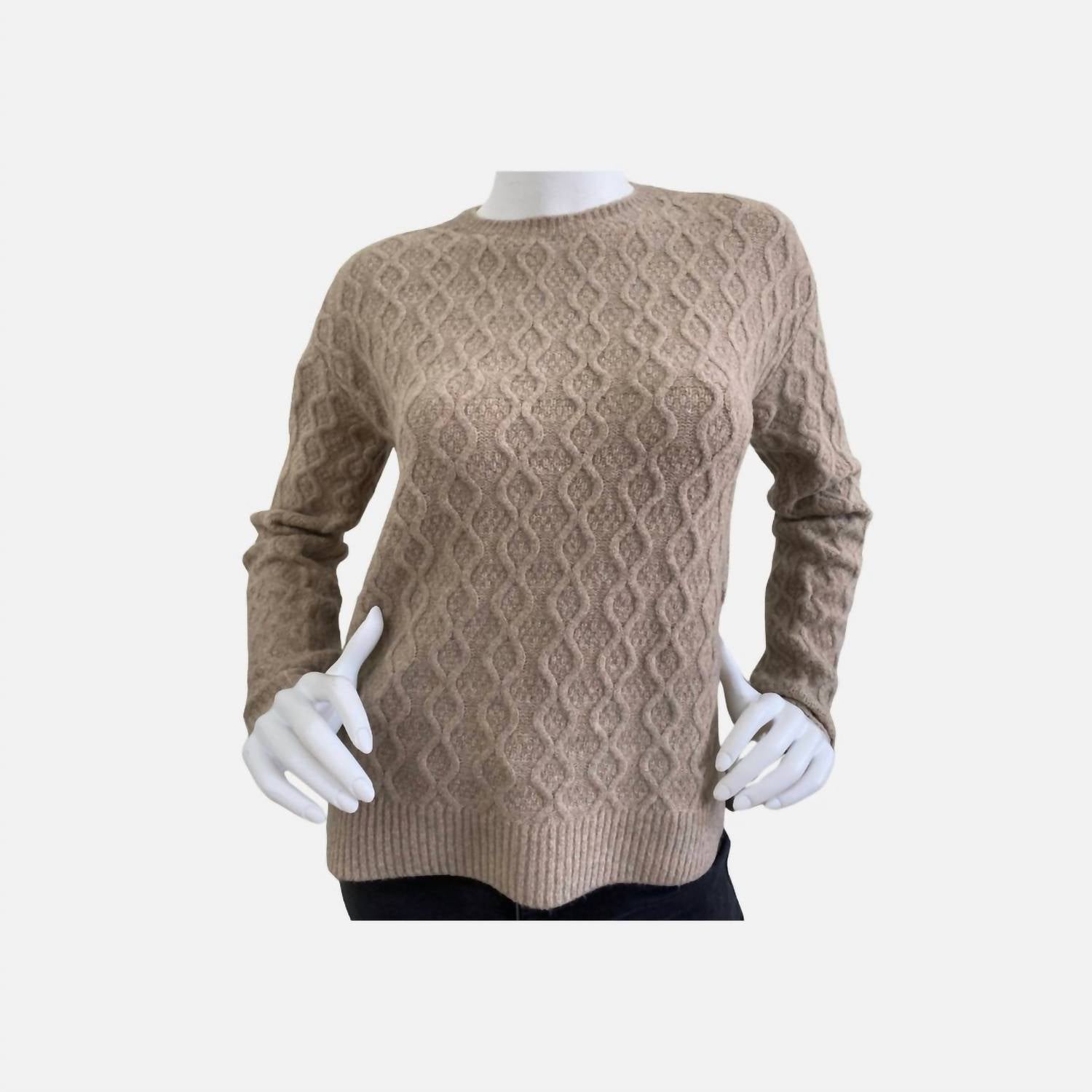 Elliott Lauren - Cable Knit Sweater