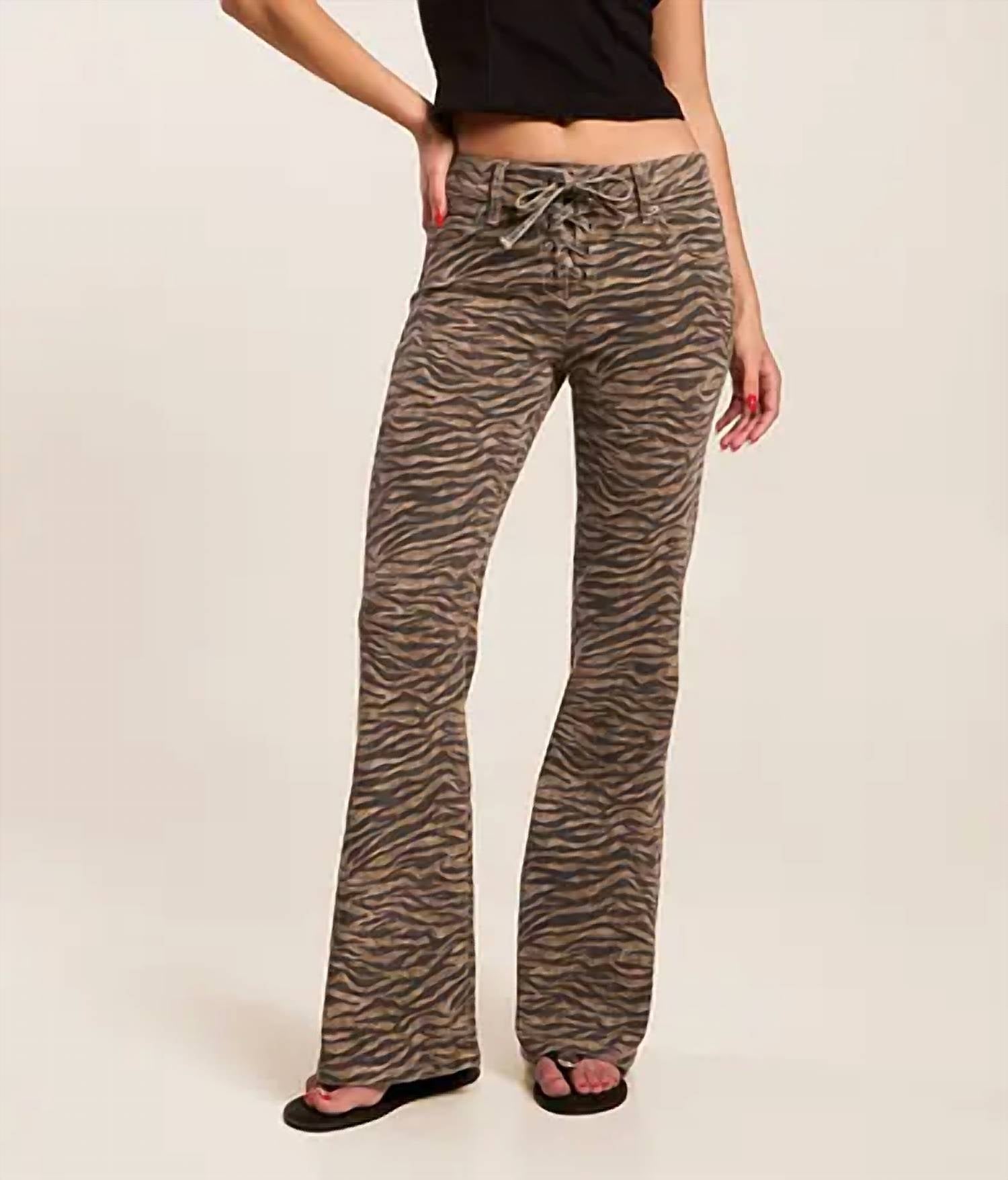 Hidden - Happi Flare Jeans