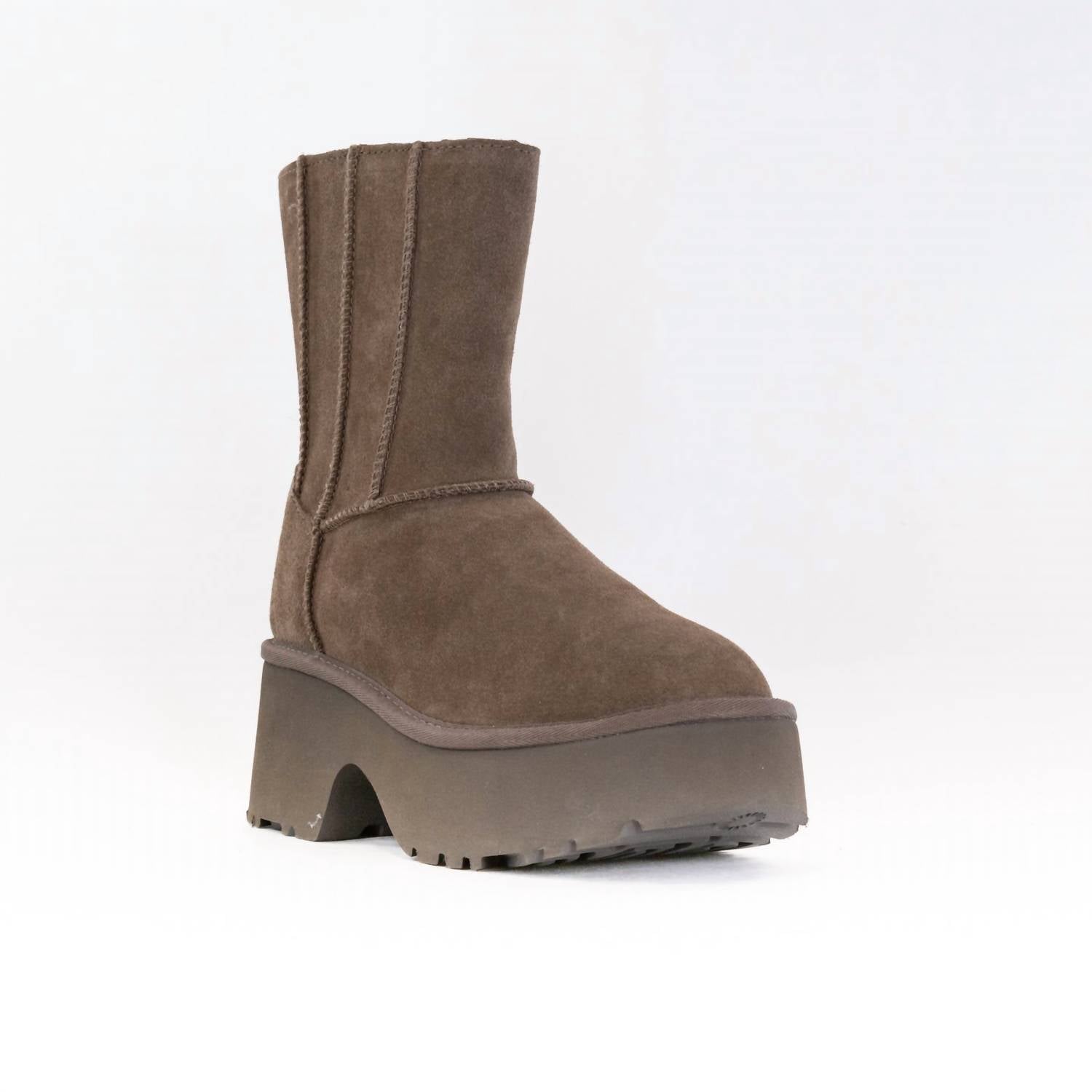 Ugg - Women's Classic Twin Seam New Heights Boots