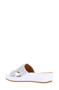 L'Amour Des Pieds - Women's Cusaro Slide Sandals