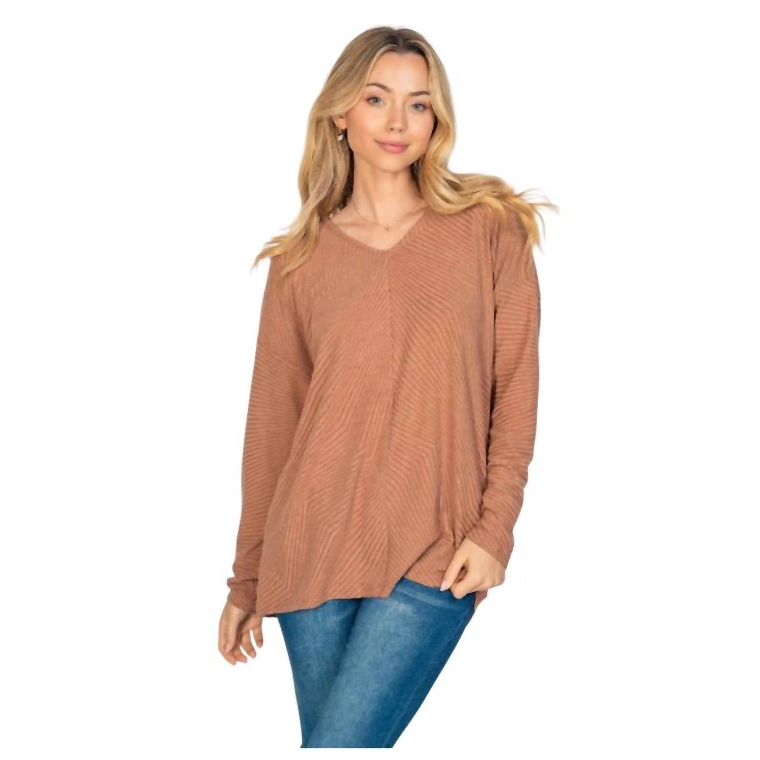 White Birch - Women's Zig Zag Knit V-neck Top