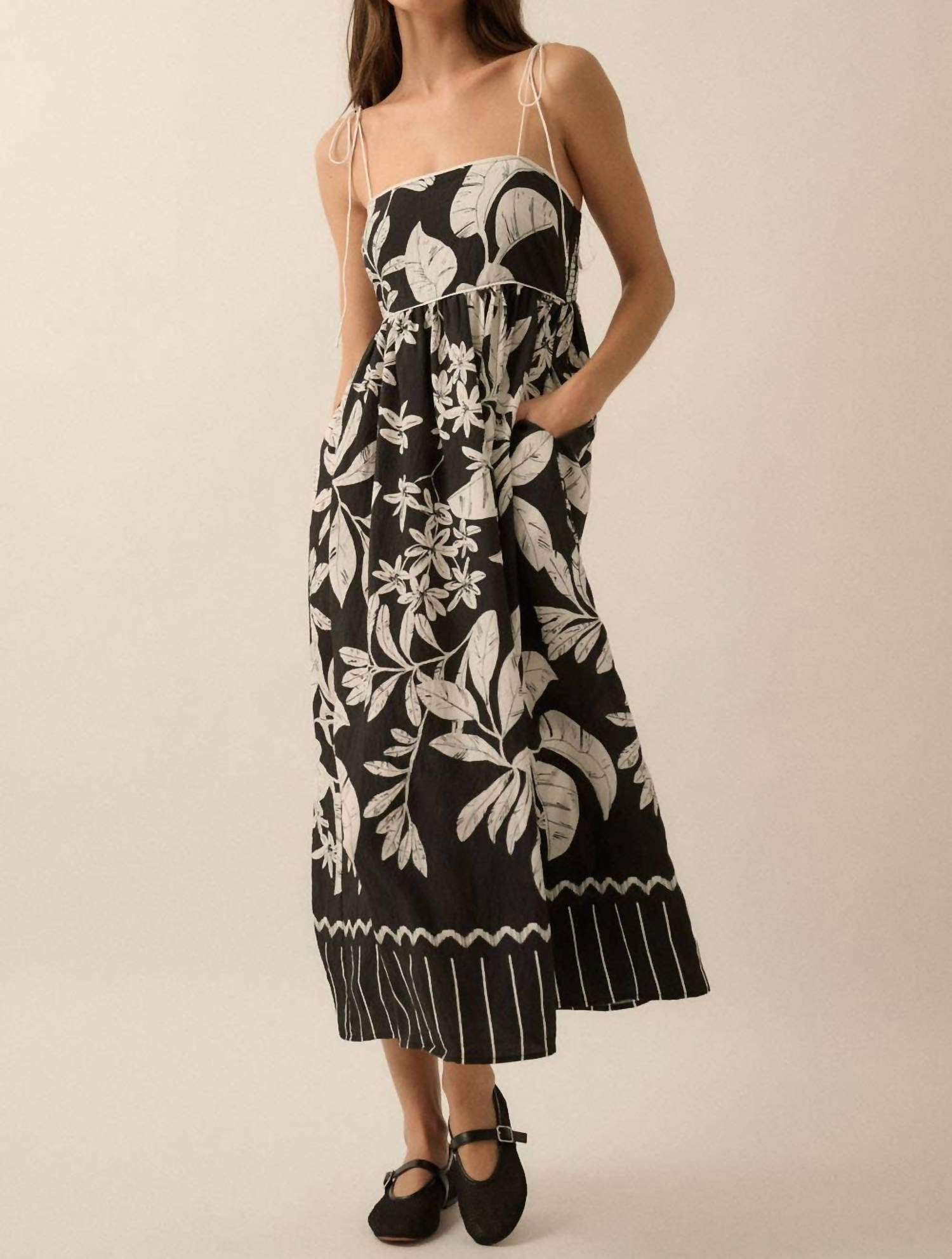 Promesa - Tropical Print High Waist Fit & Flare Maxi Dress