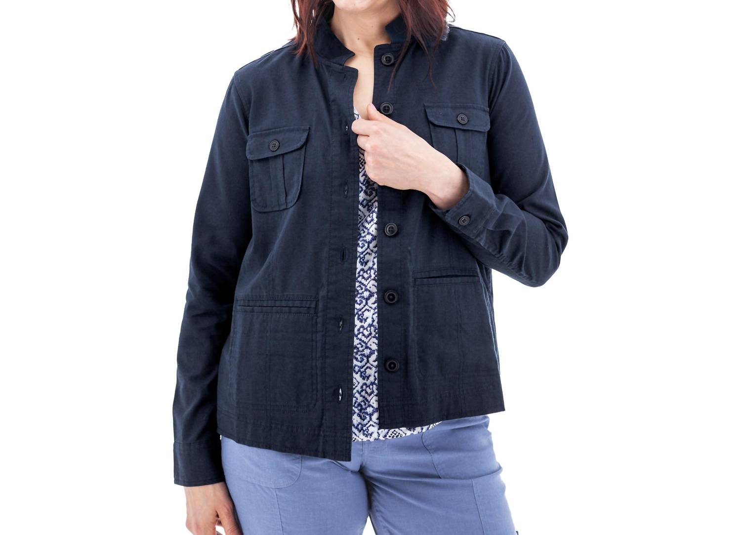 Aventura - Temple Lightweight Utility Woven Button Front Jacket