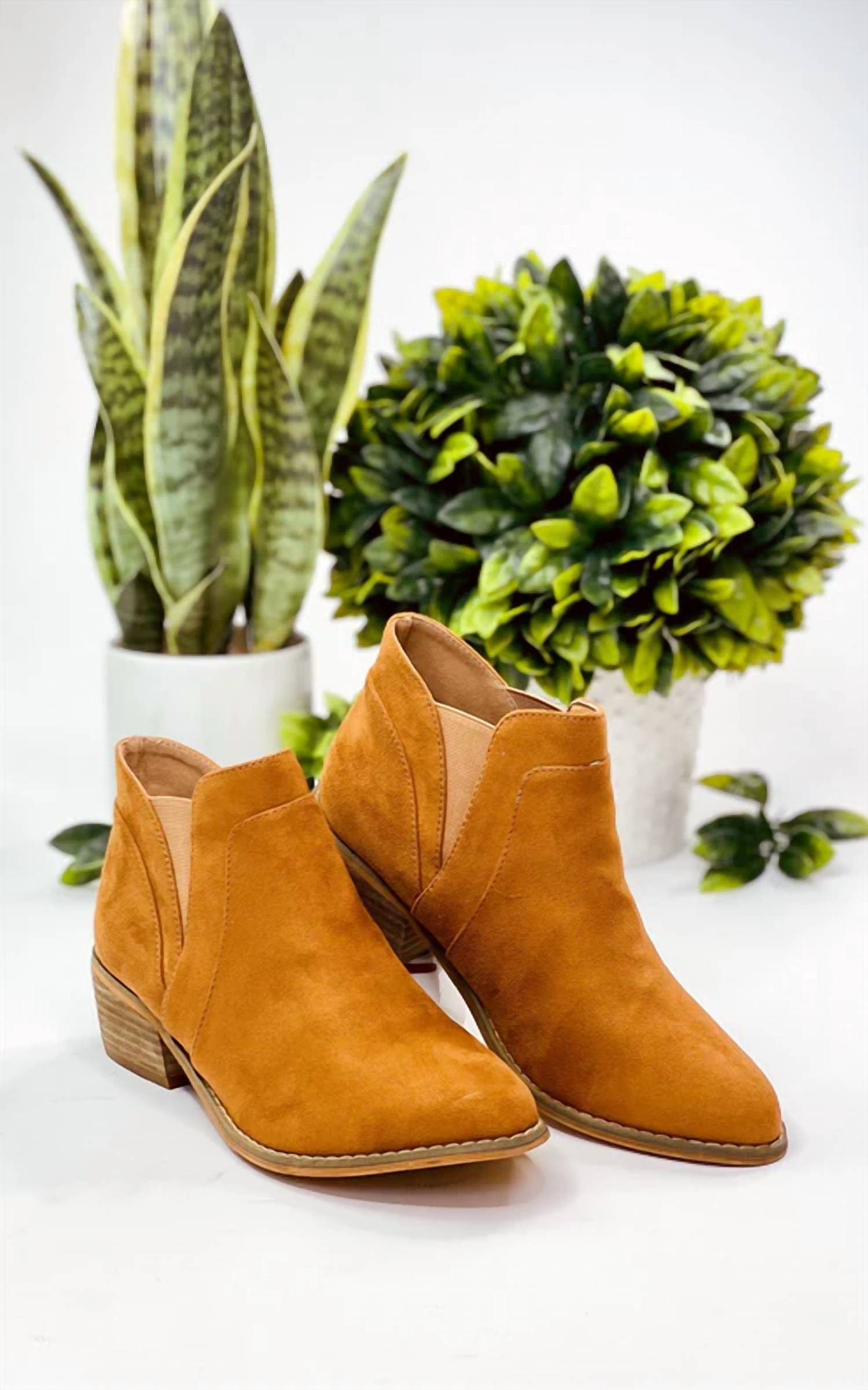 Corkys Footwear - Women's Crisp Ankle Booties